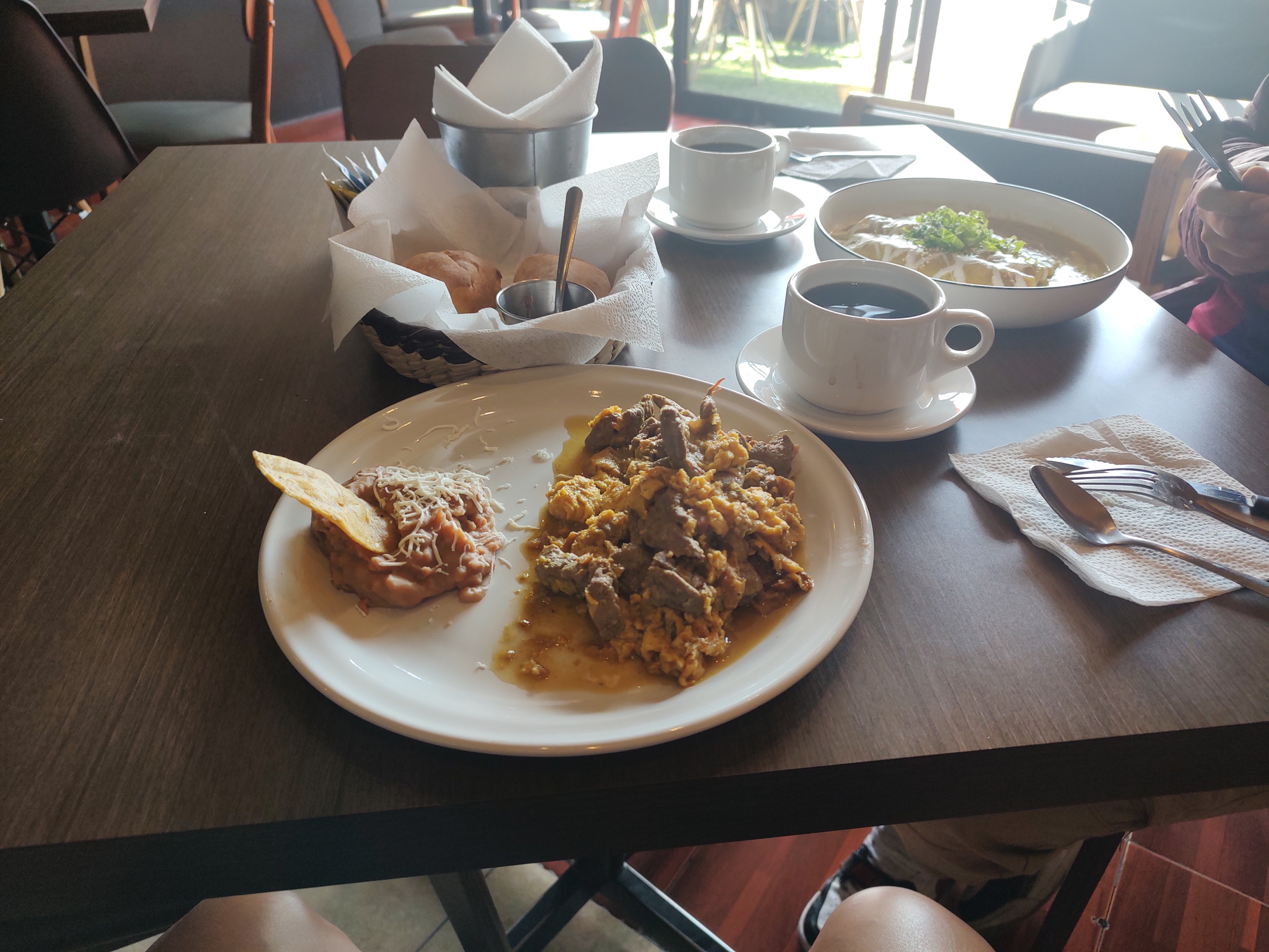 DULCE AMARGO COFFE & BAR image 6