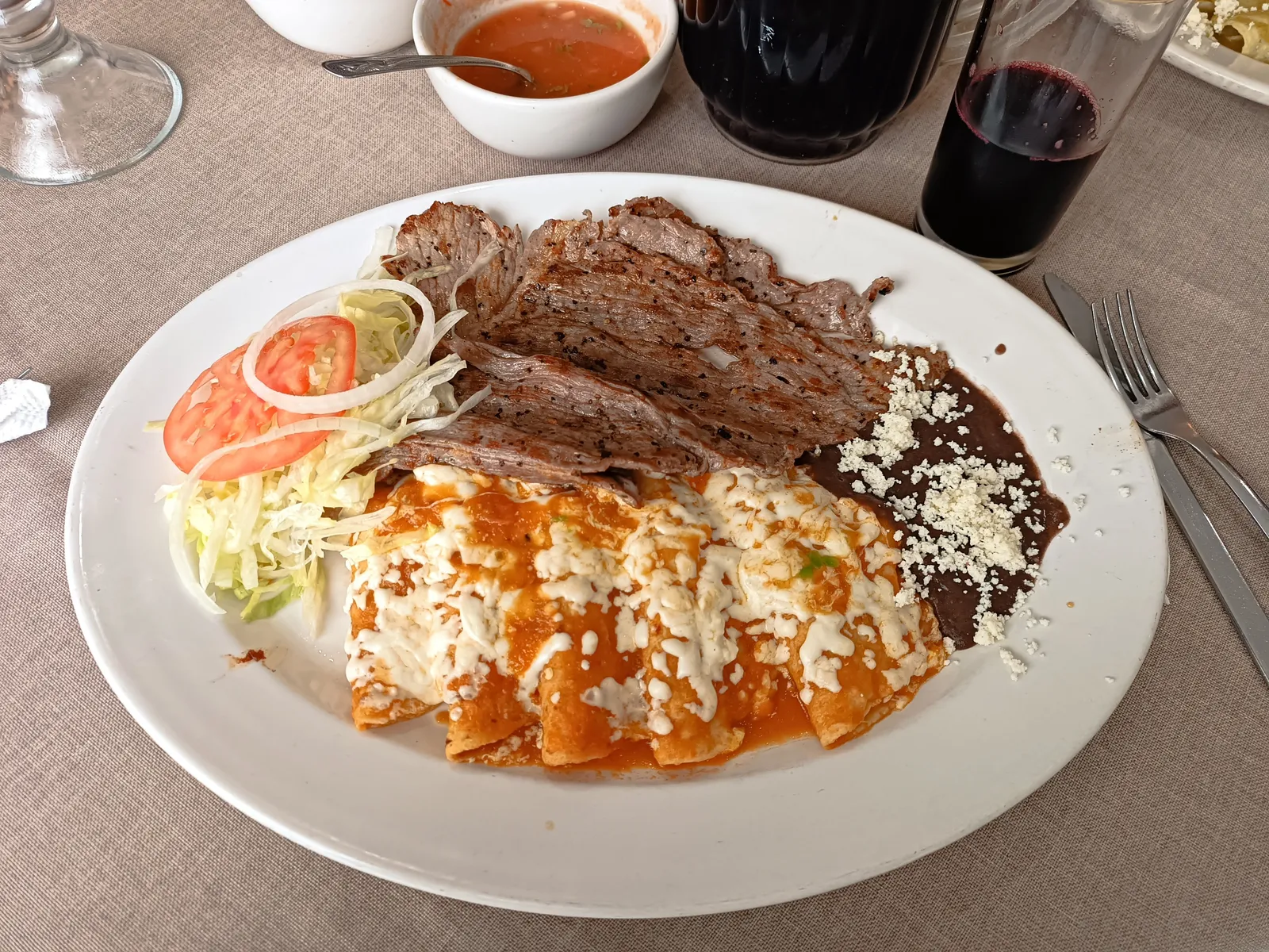 El mesón image 3