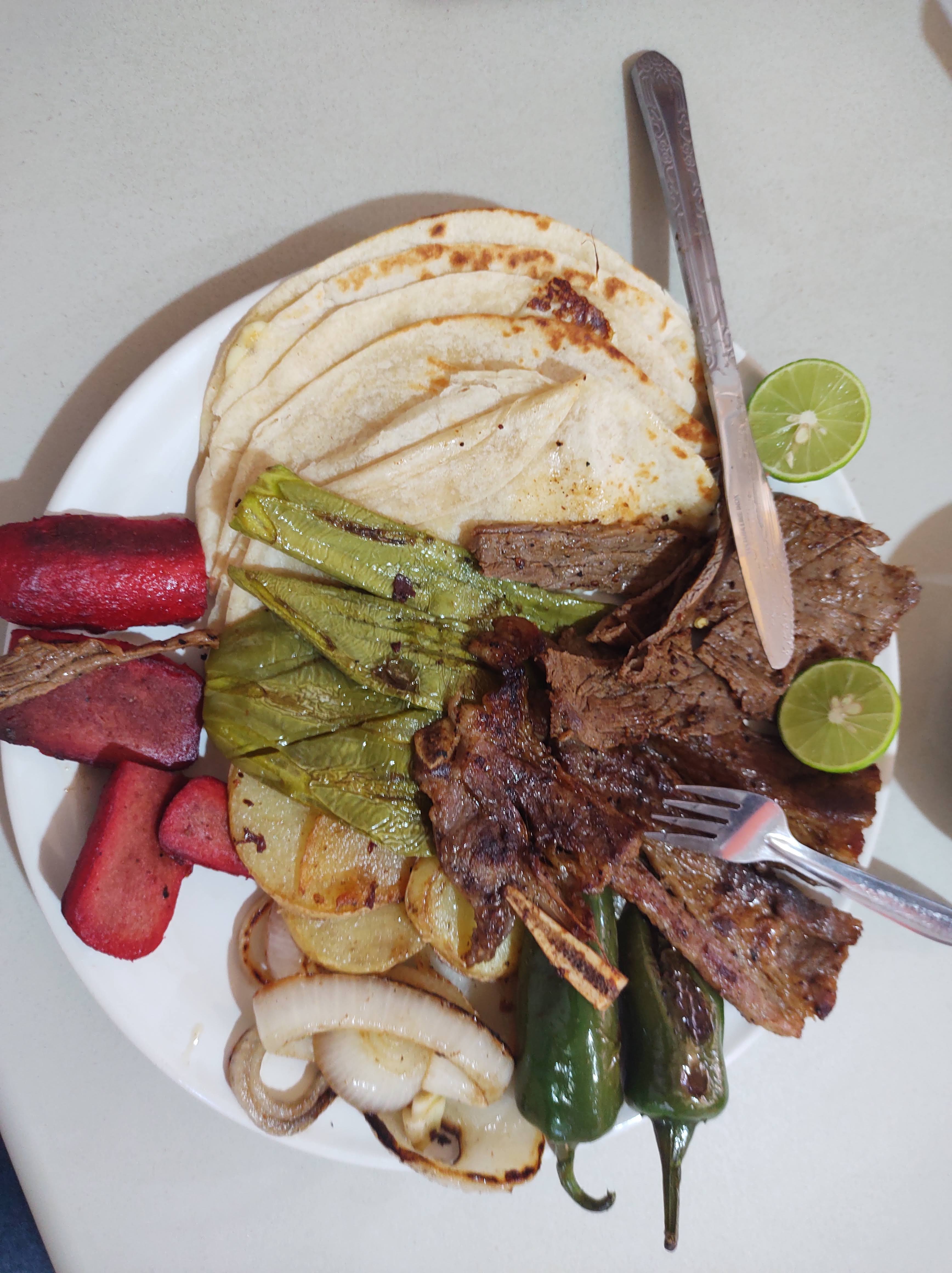 CASA BONITA - RESTAURANT MEXICANO image 2