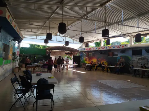 Las Mestizas image 1