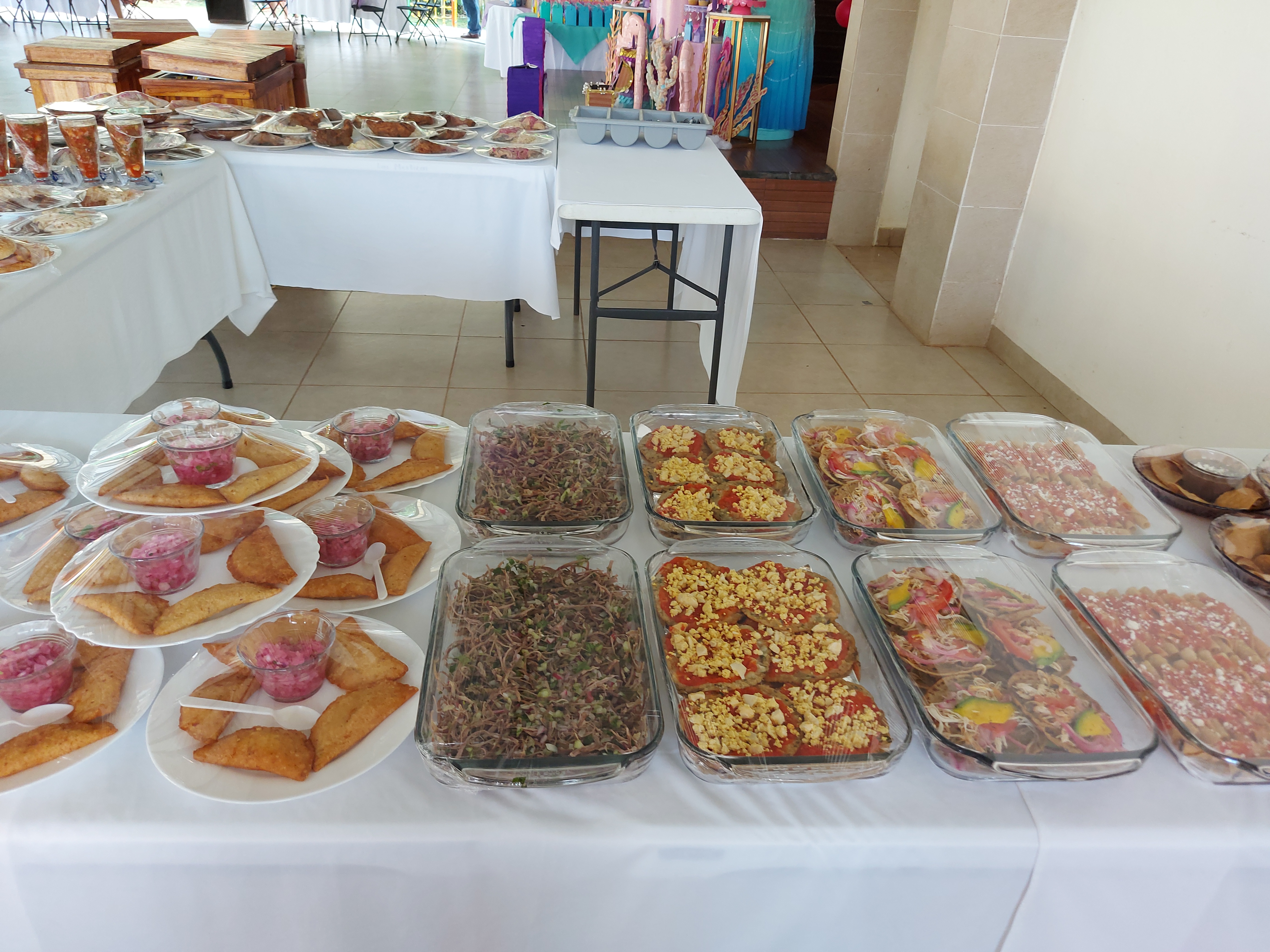 Las Mestizas image 5