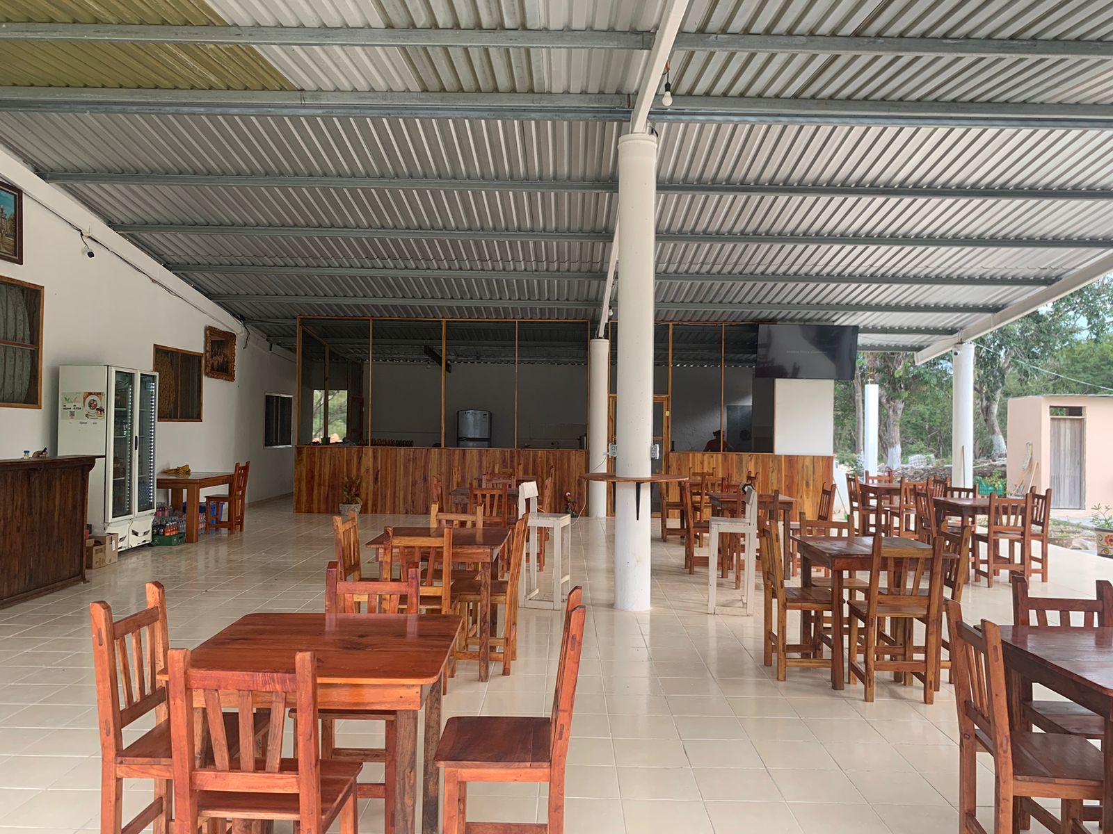 LAS BUGAMBILIAS image 1