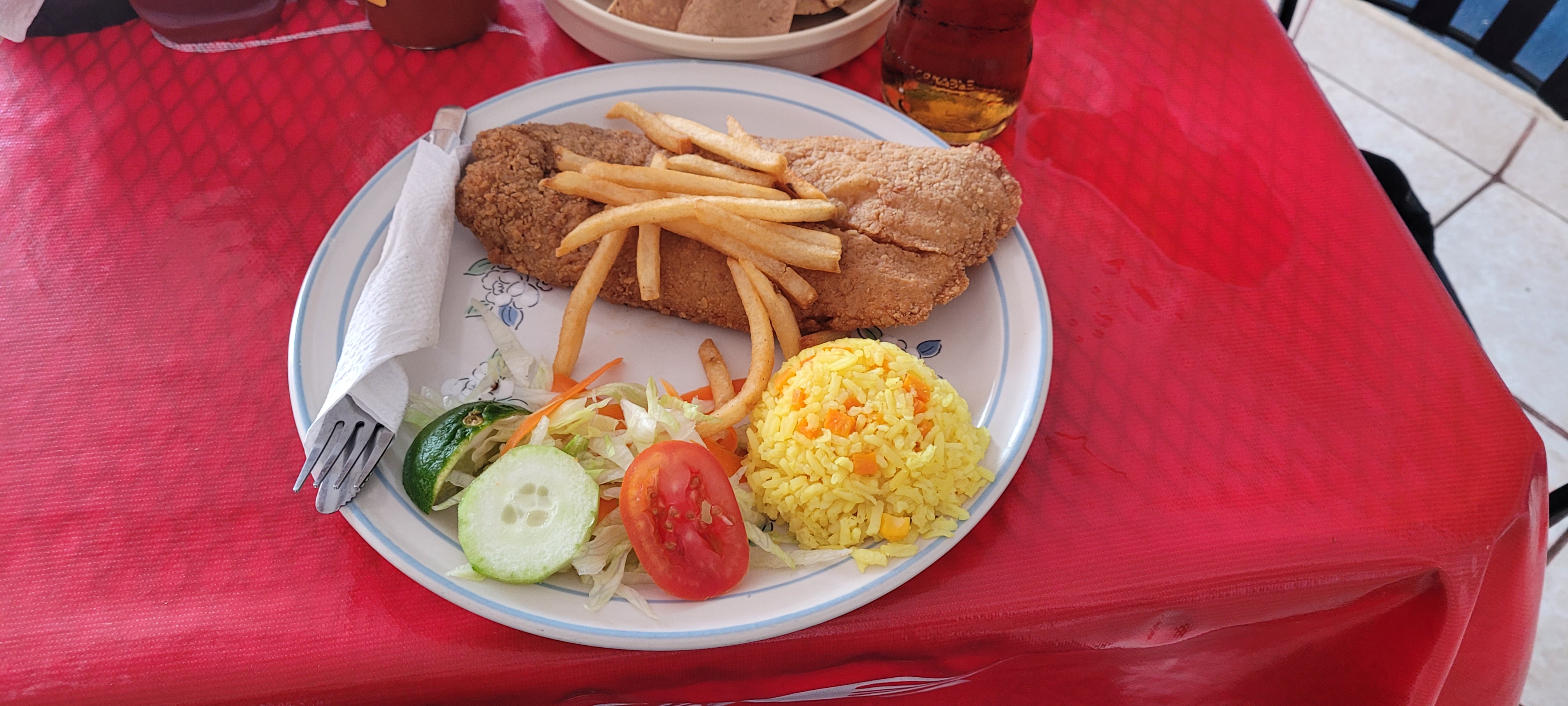 El Camaron Feliz image 2