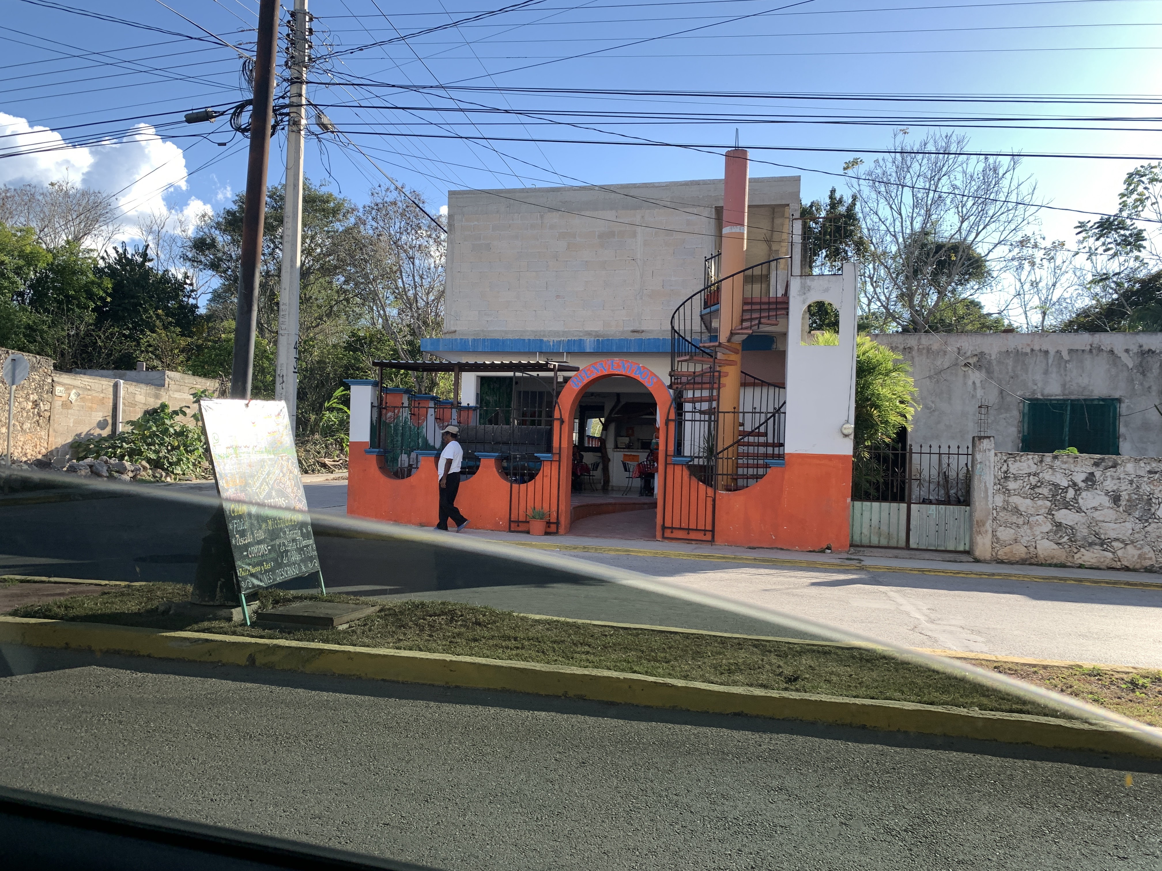 El Camaron Feliz image 5