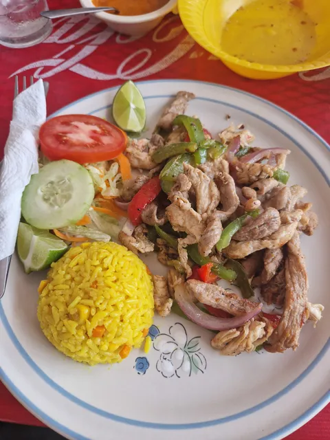El Camaron Feliz image 7