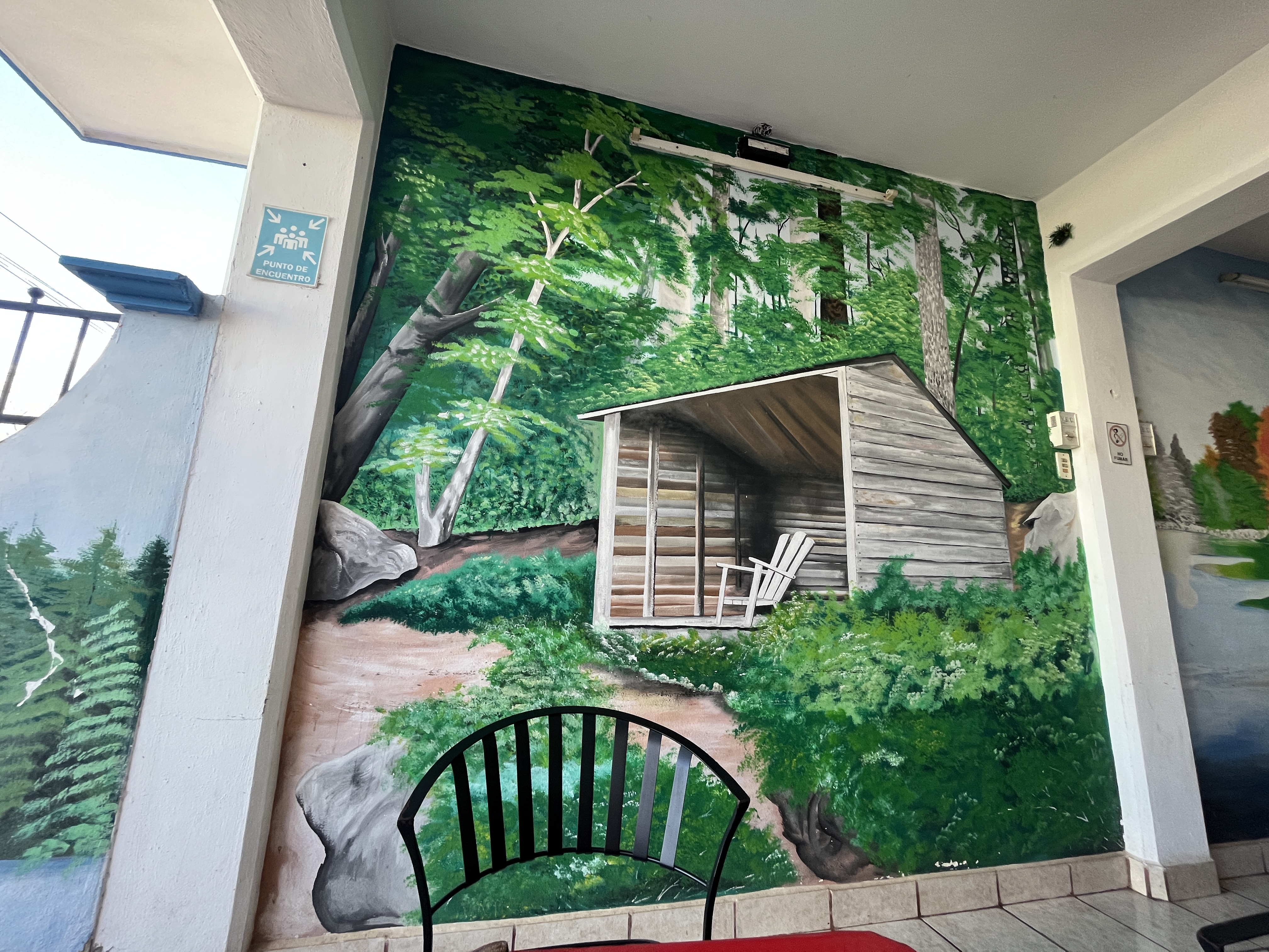 El Camaron Feliz image 8