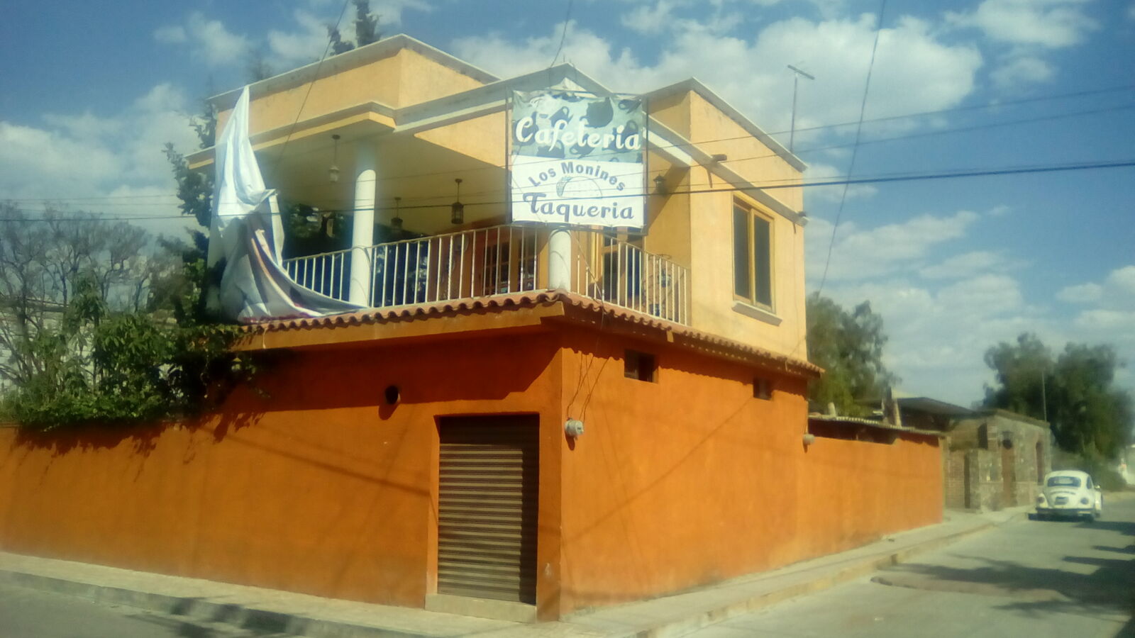Taqueria "Los Monines" image 2