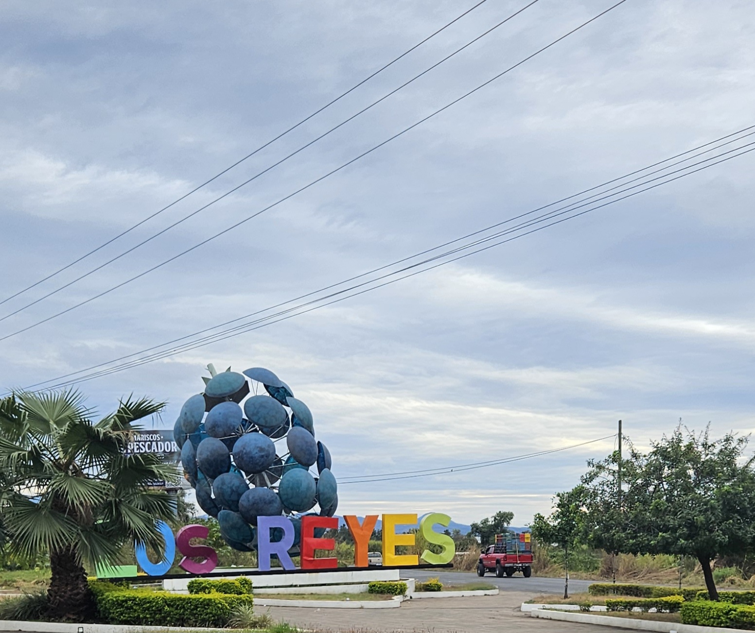La Sazonería cocina & bar image 7