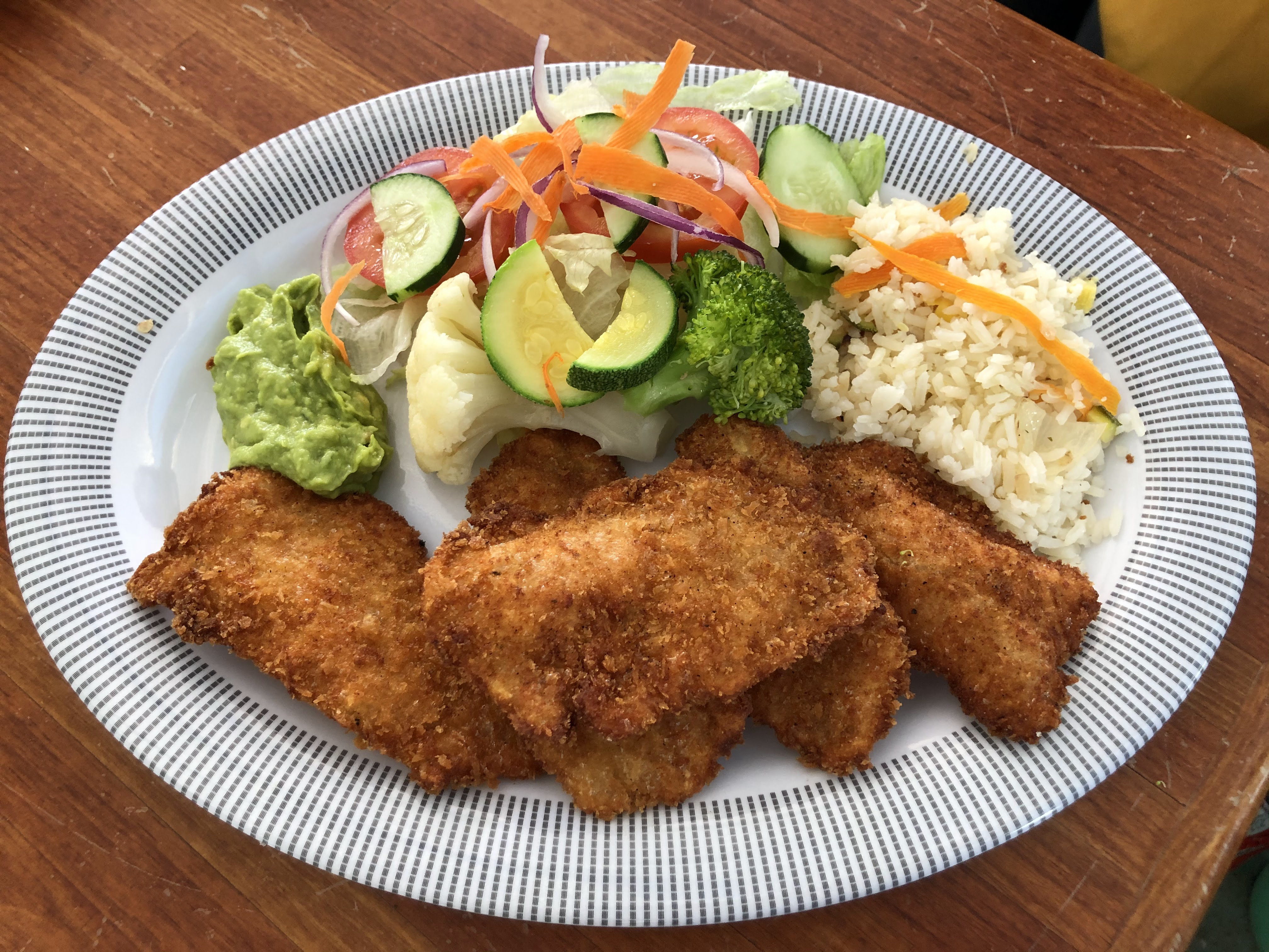 La mojarra dorada restaurant image 7