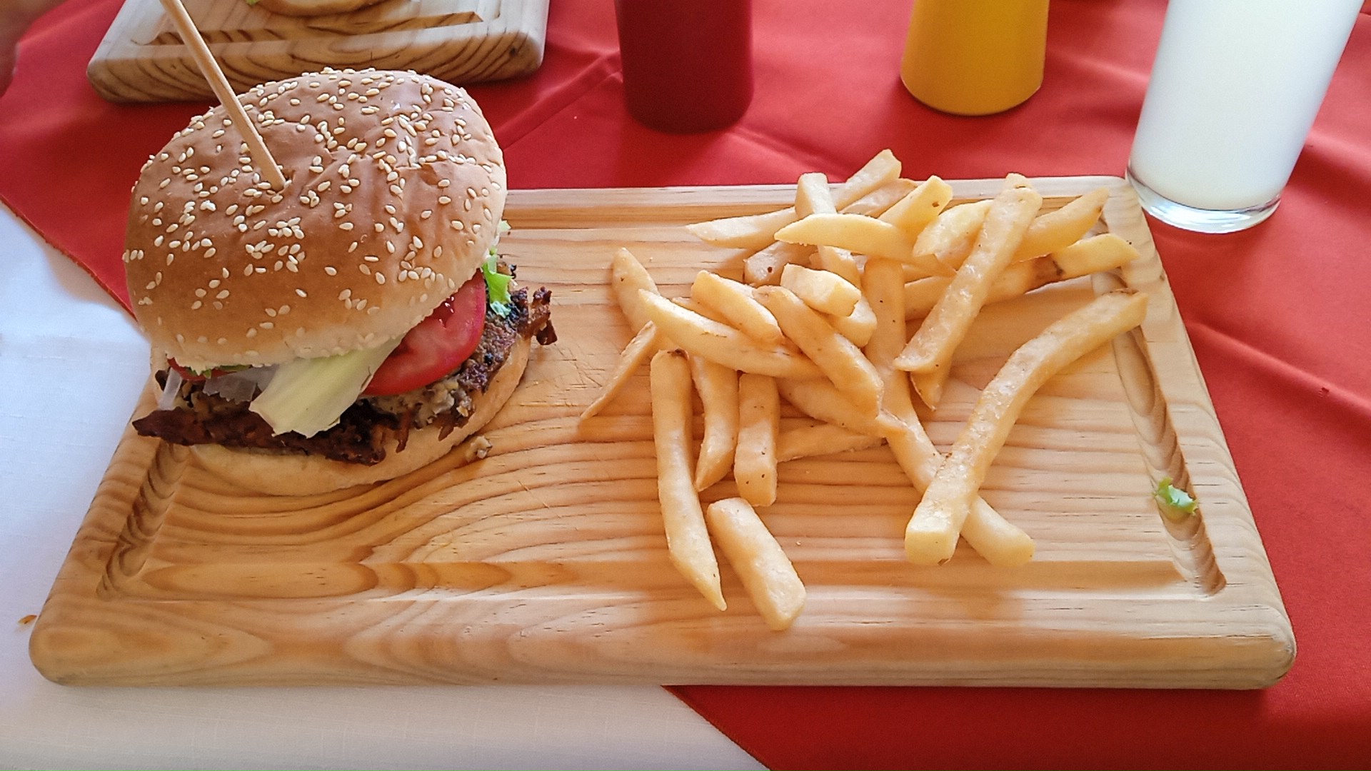 El portal de la Peña image 2