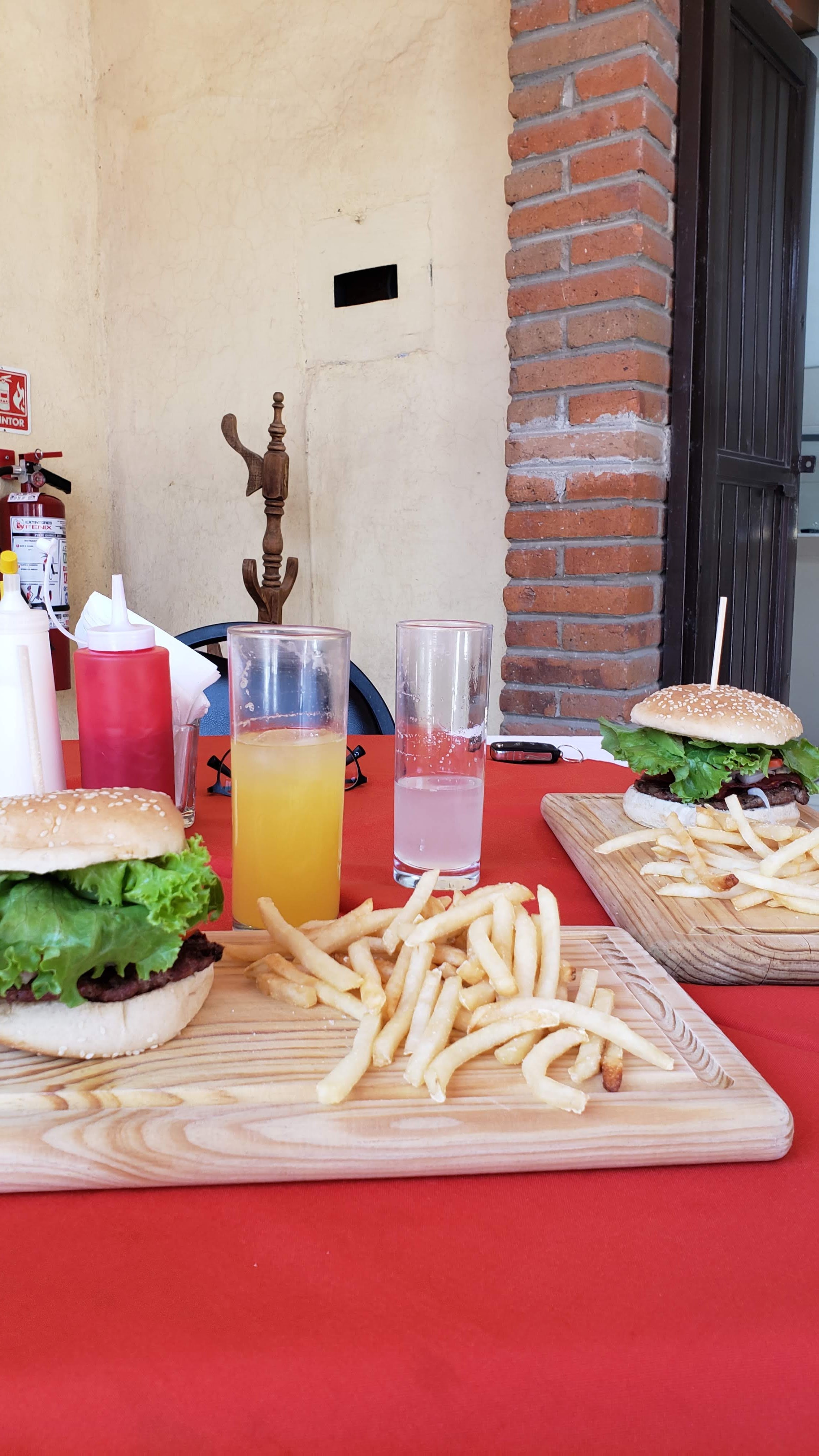 El portal de la Peña image 9