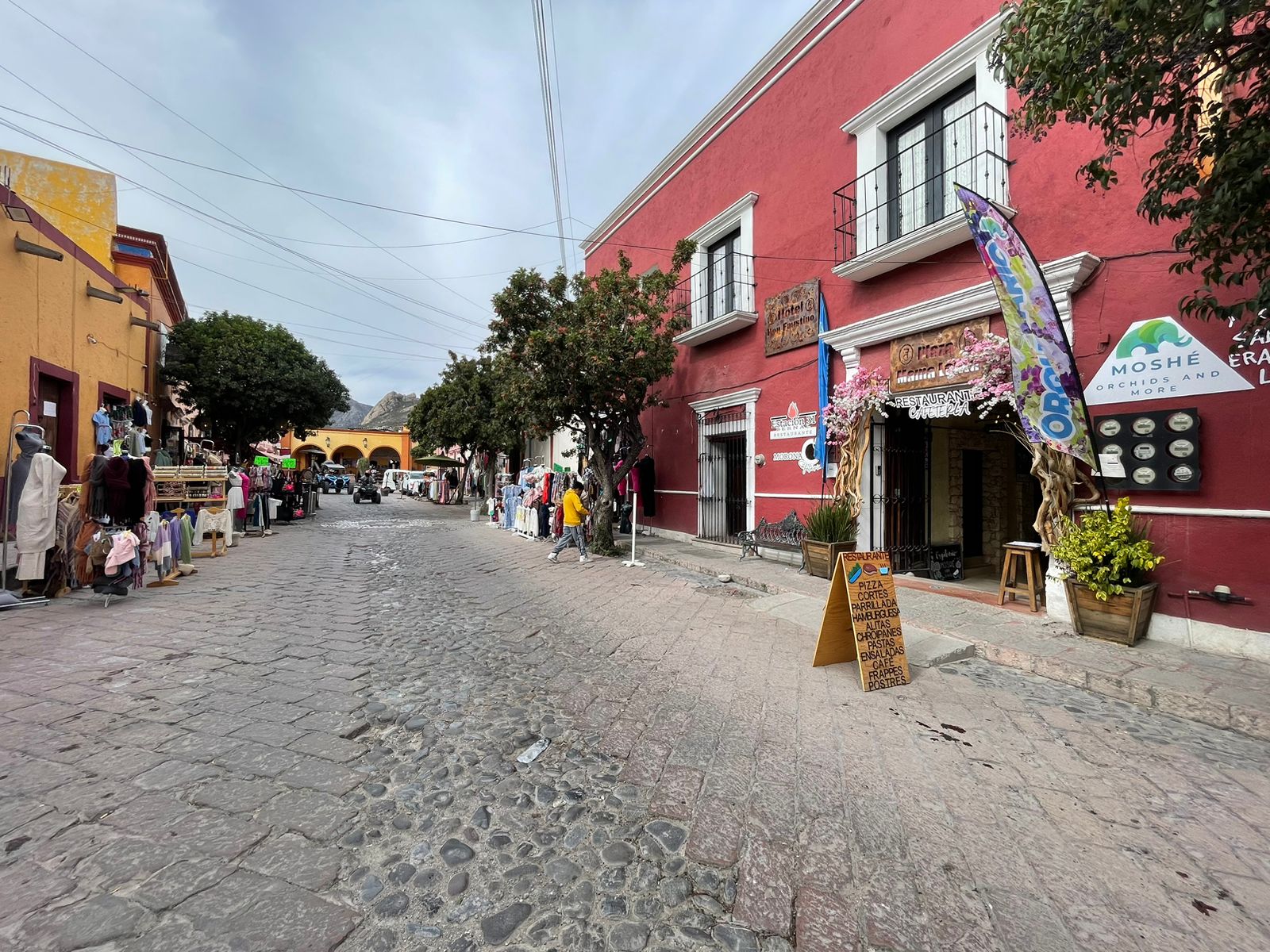 Estación 31 - Peña de Bernal image 3