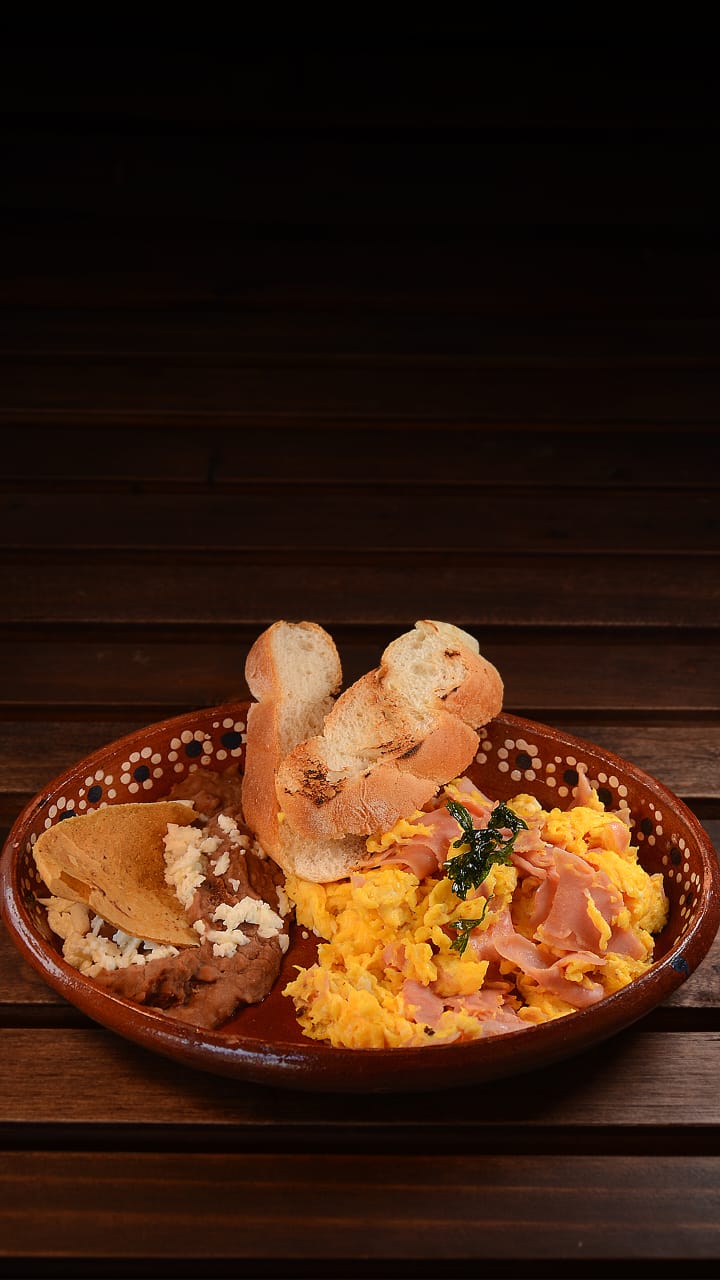 Bendita Vendimia image 3