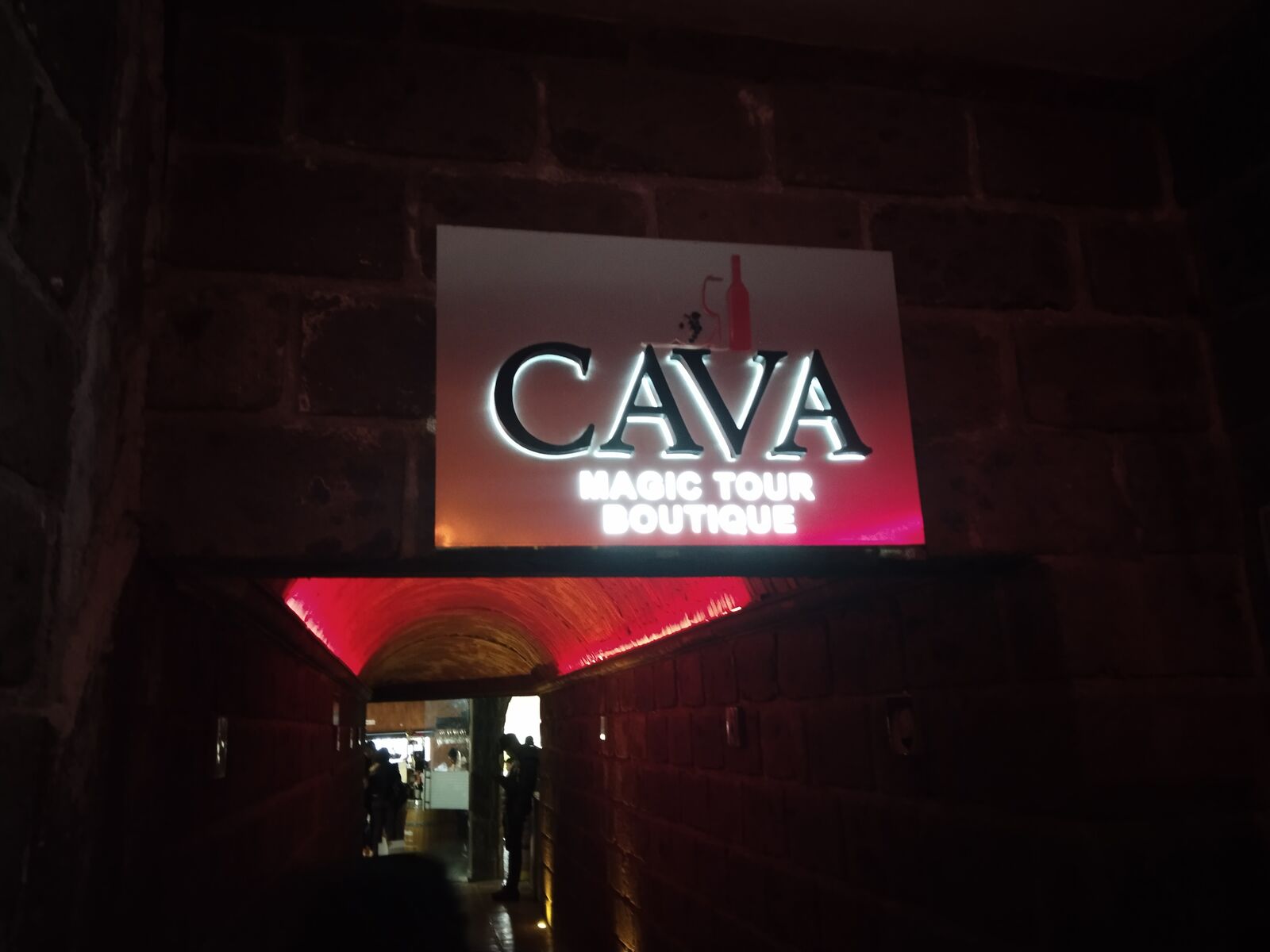 Cava Las Rocas image 8