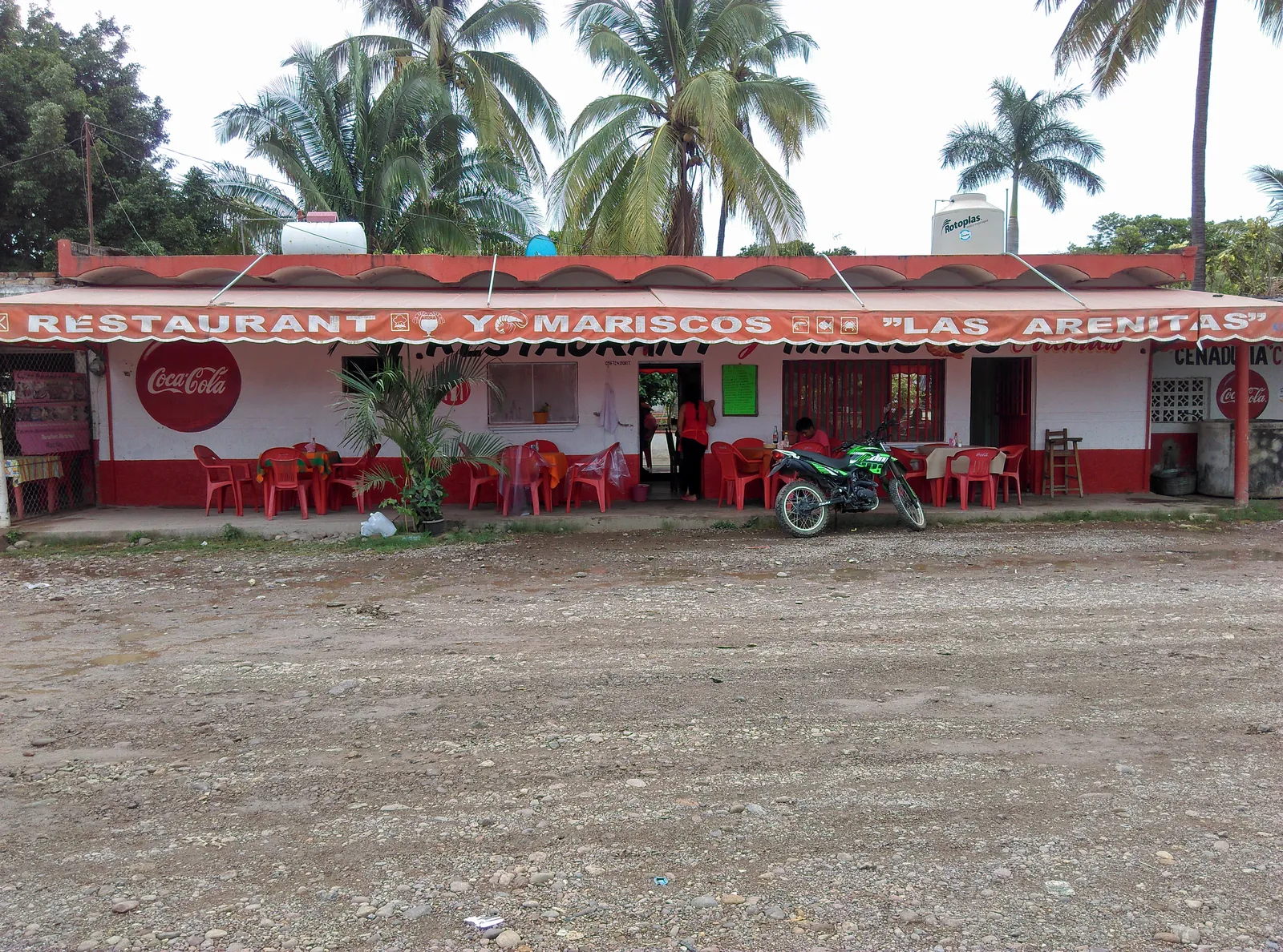 Restaurant Y Mariscos Las Arenitas image 1