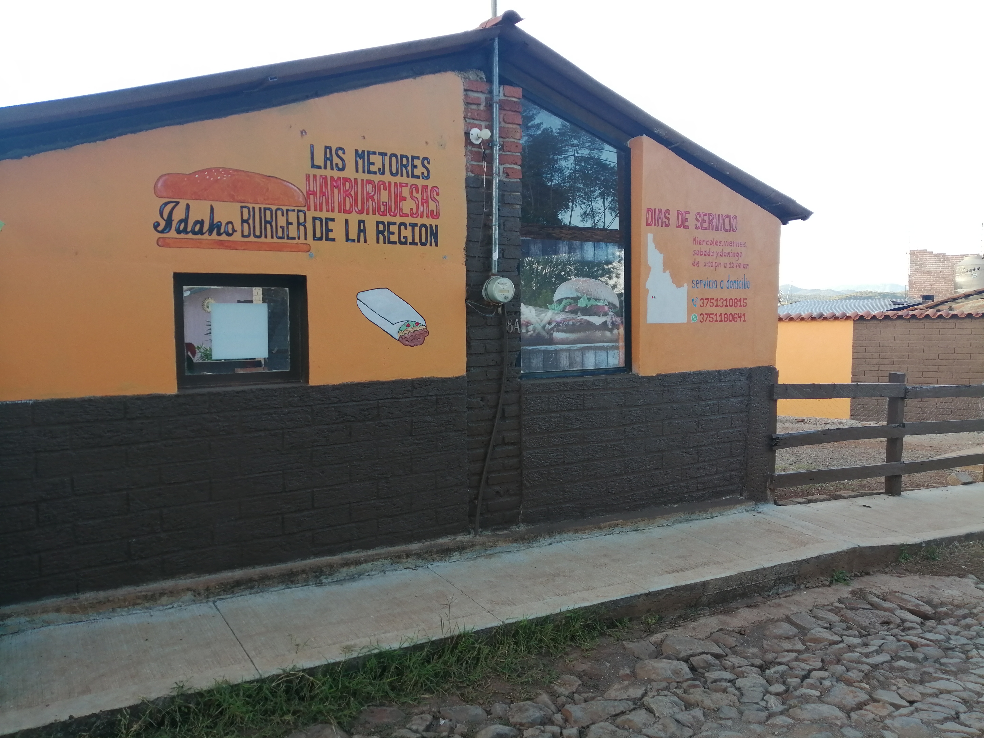 Idaho Burger image 3