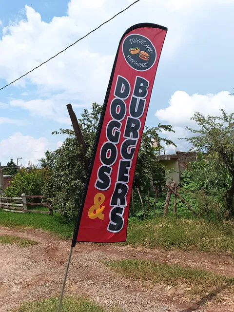 Dogos&Burguers image 2