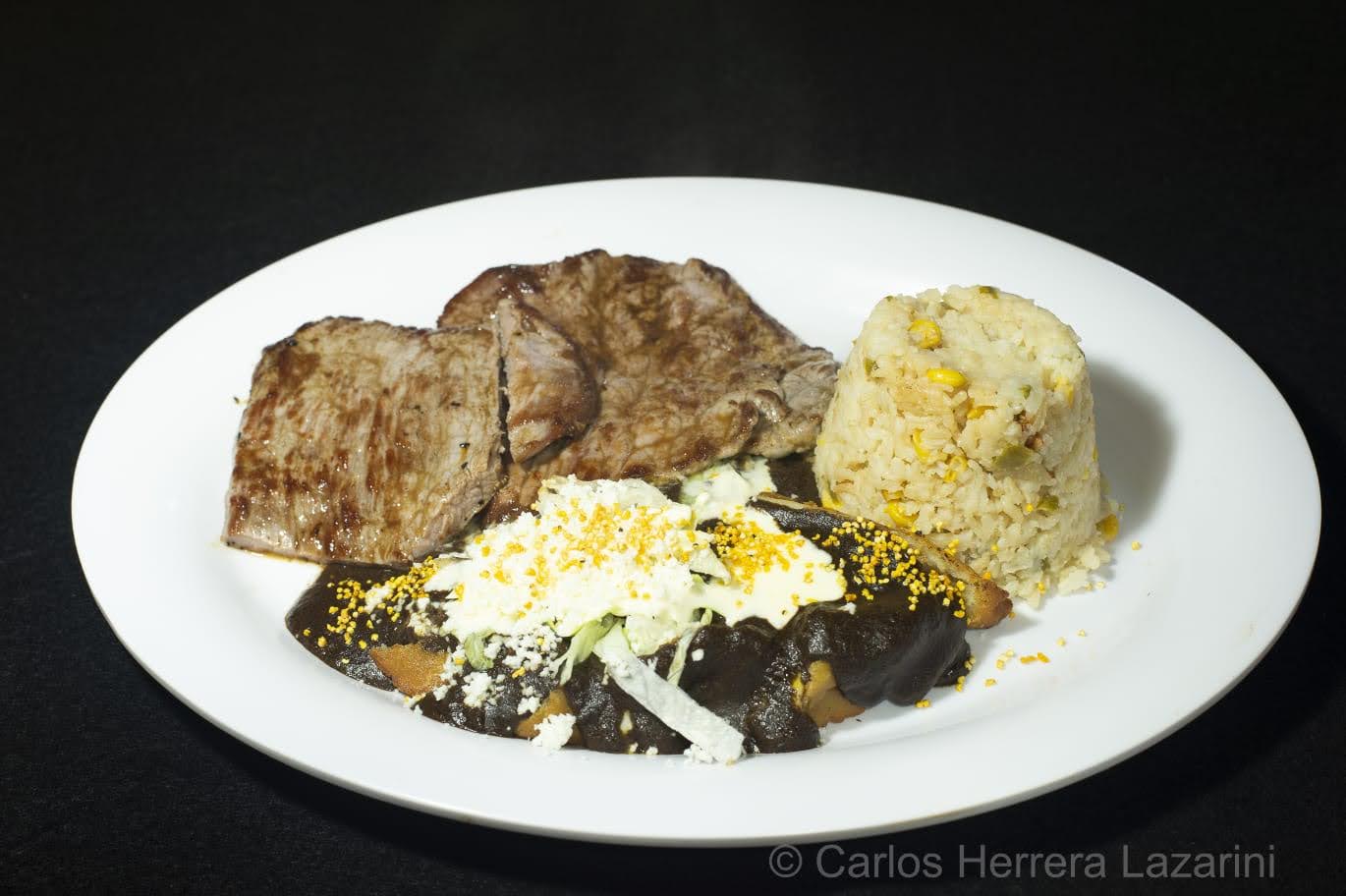 La Sandunga Sabe image 2