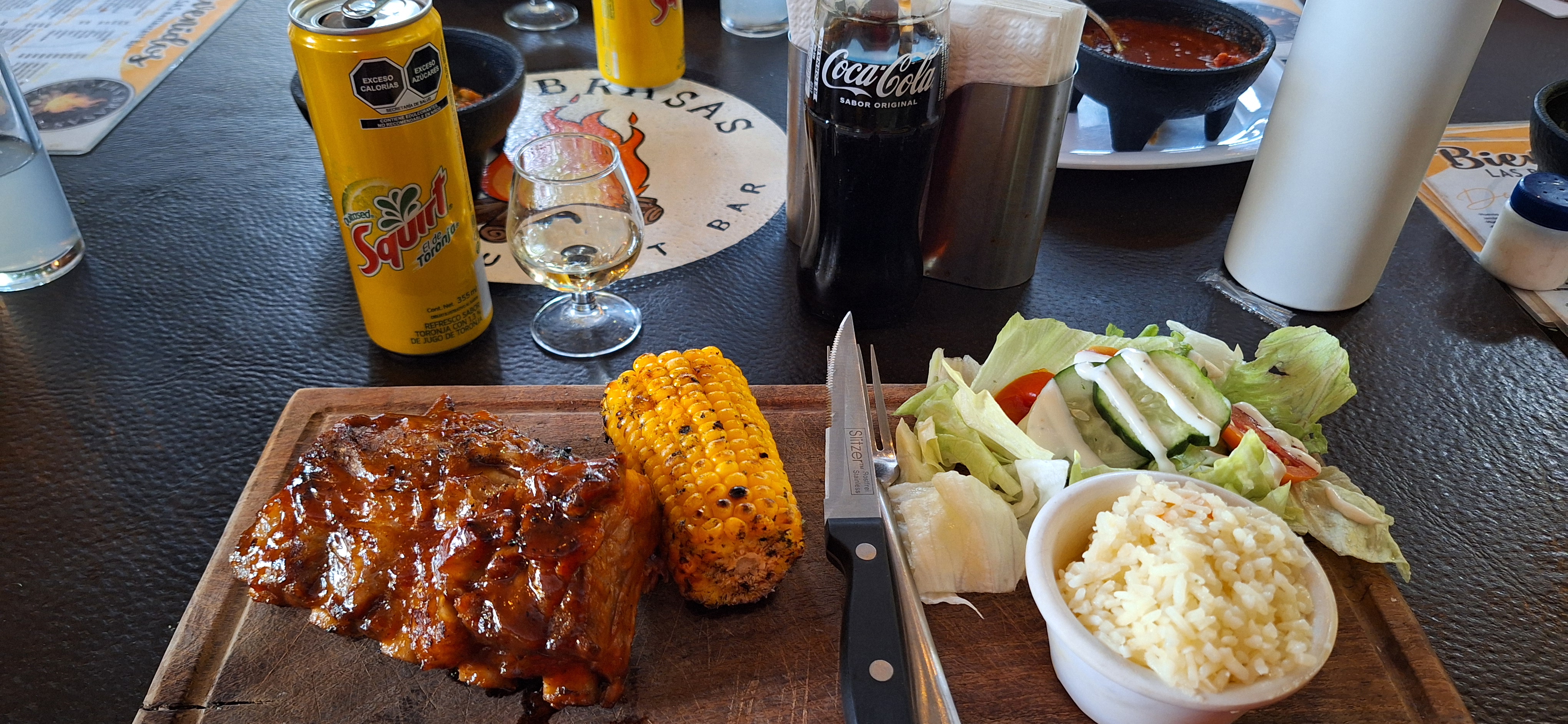 Las Brasas Restaurant-Bar image 5