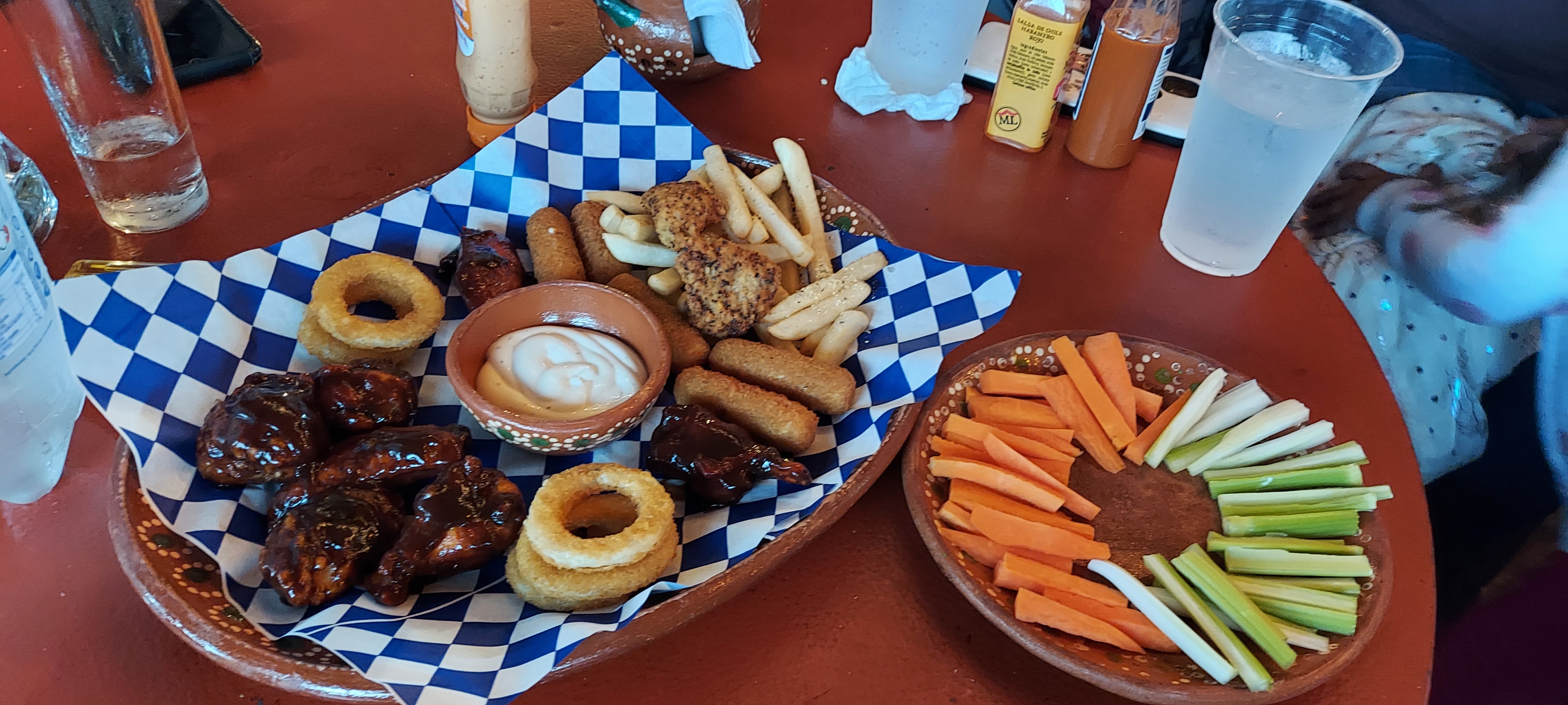 El Arado restaurant image 5