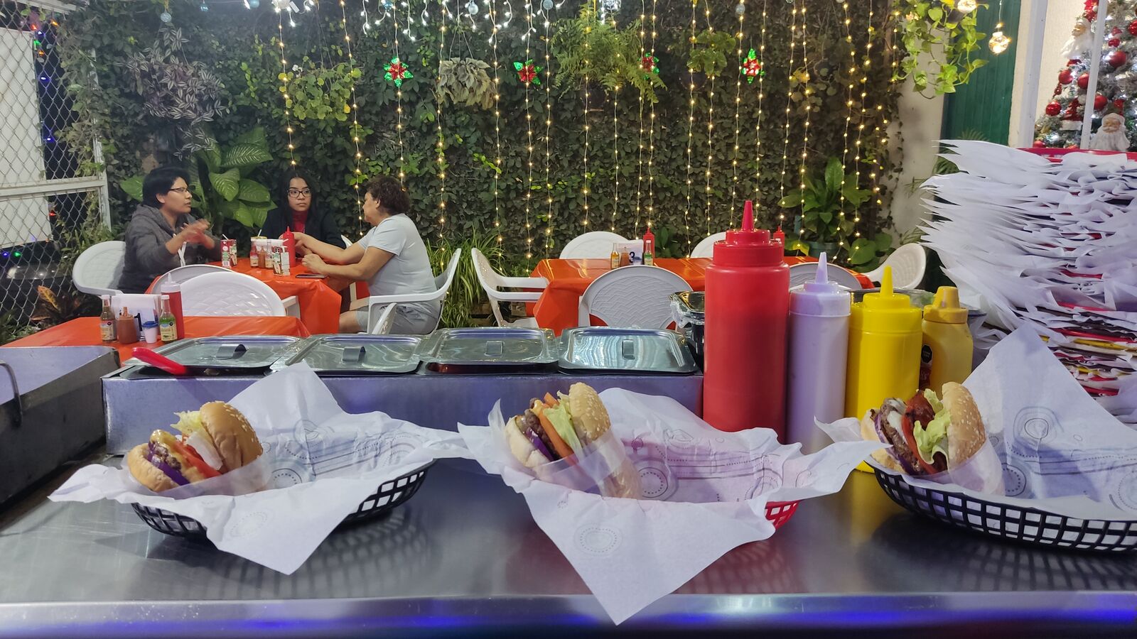 Danny's Burgers image 7
