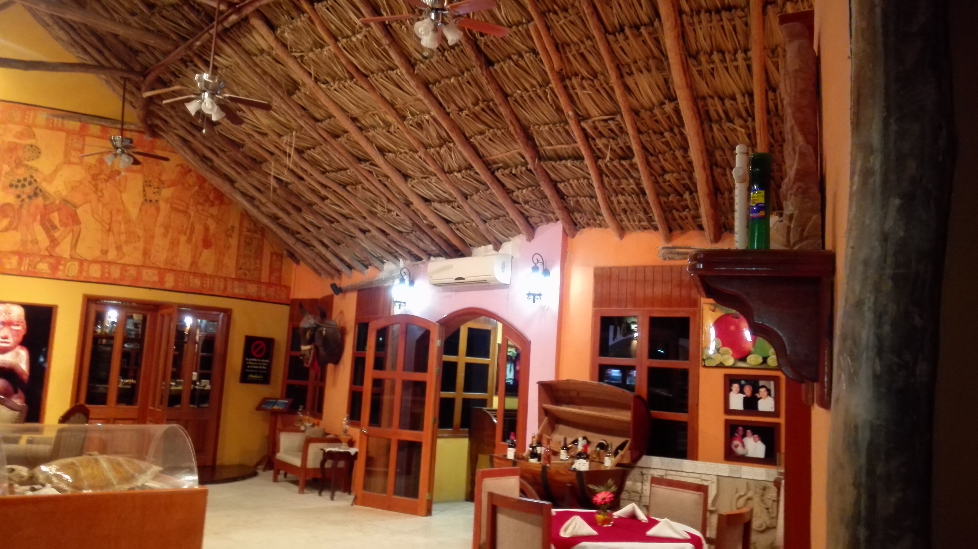 RESTAURANTE BAR & GRILL chaka's image 5