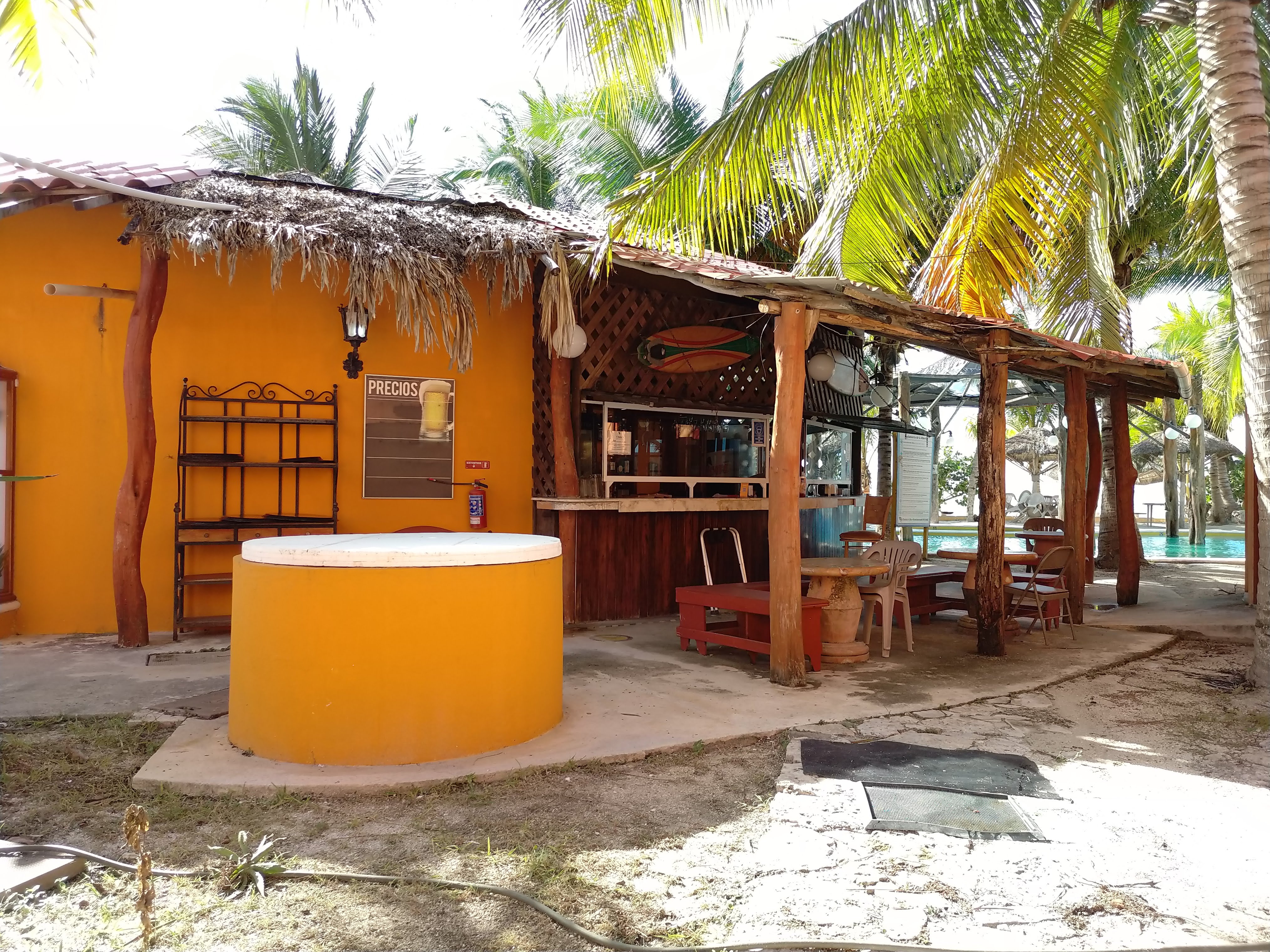 RESTAURANTE BAR & GRILL chaka's image 7