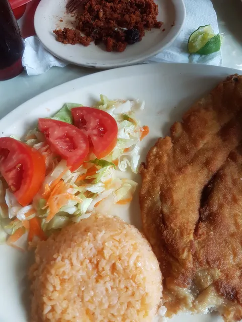Merenche Restaurant image 5