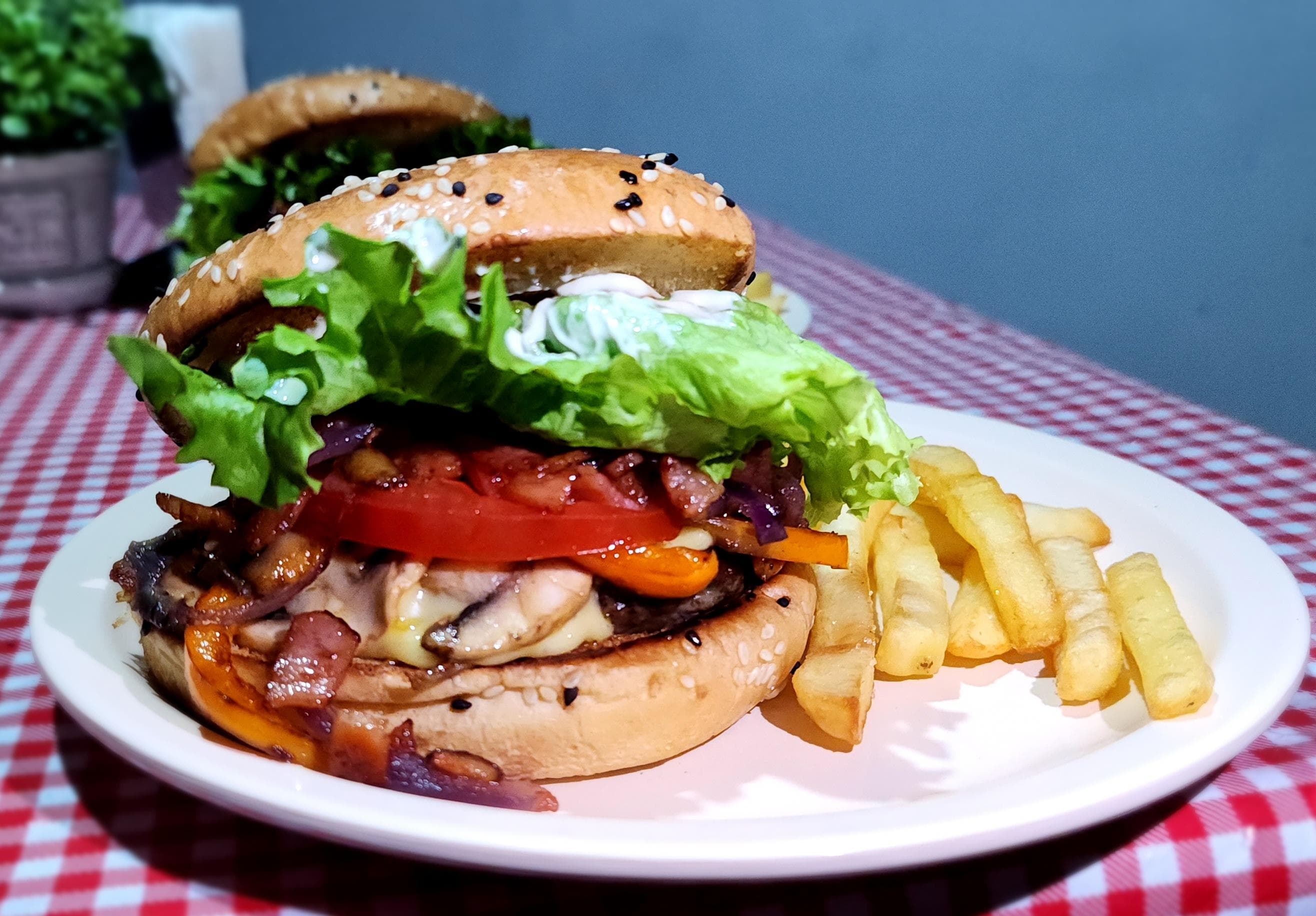 Rulo's grill image 2