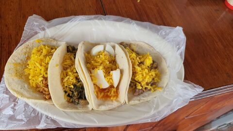 Taqueria el Meneito image 2