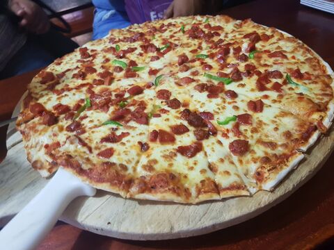 Manolo's Pizzería image 2