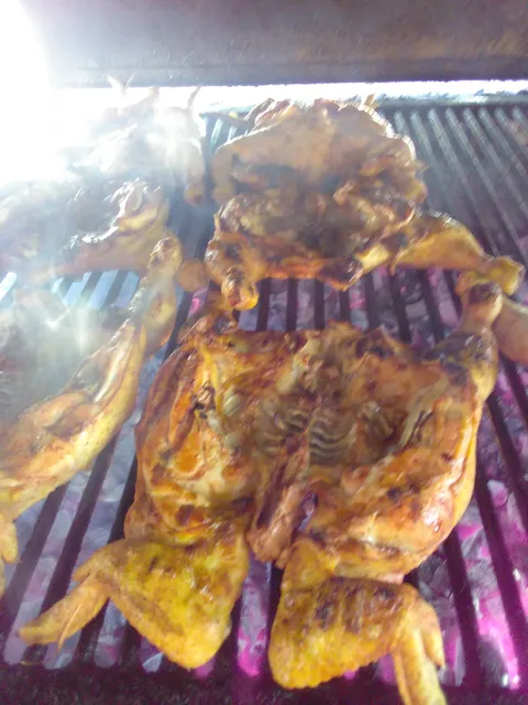 Pollos Asados Los Cuates image 5