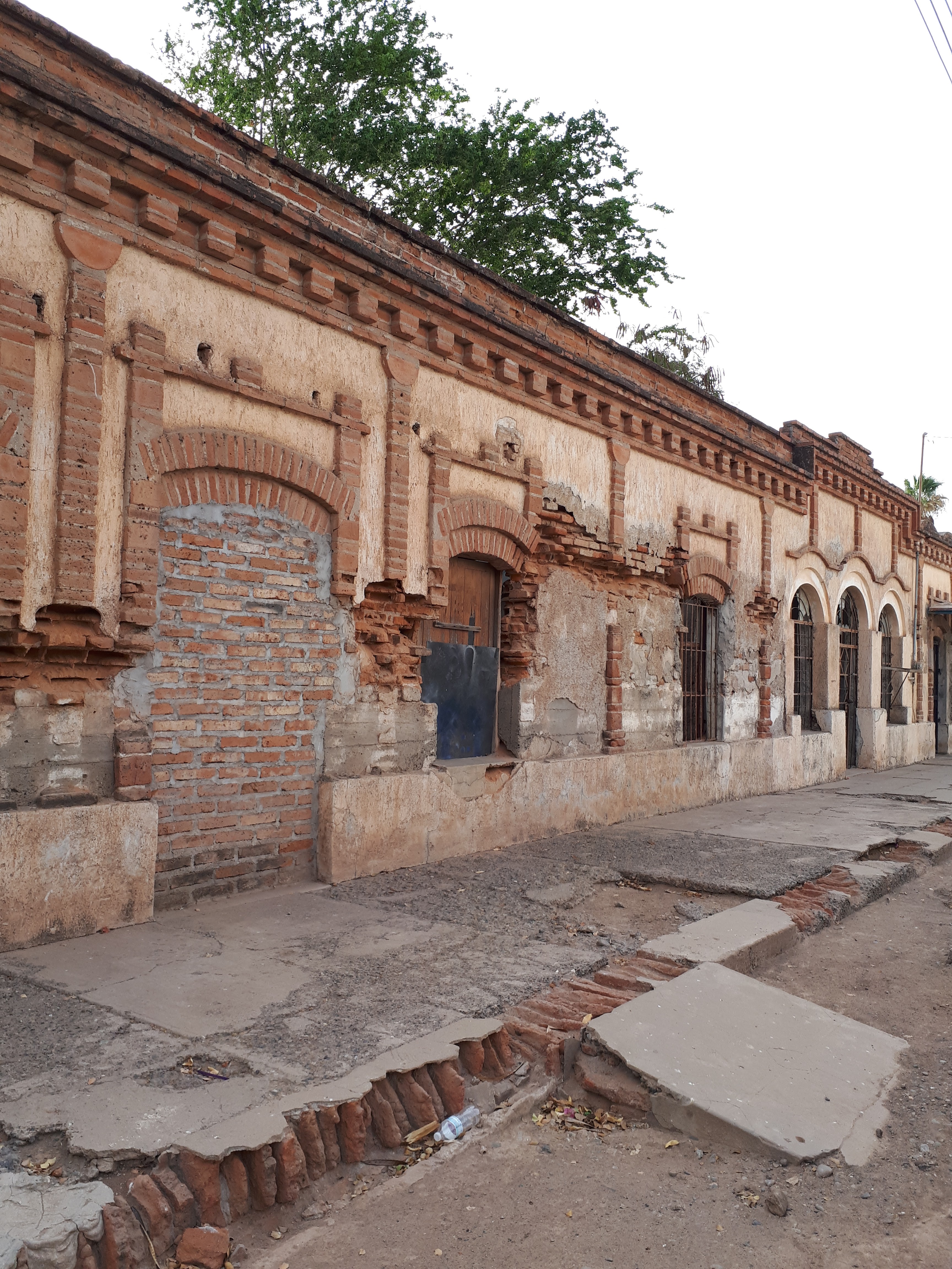 Pollos Asados Los Cuates image 8