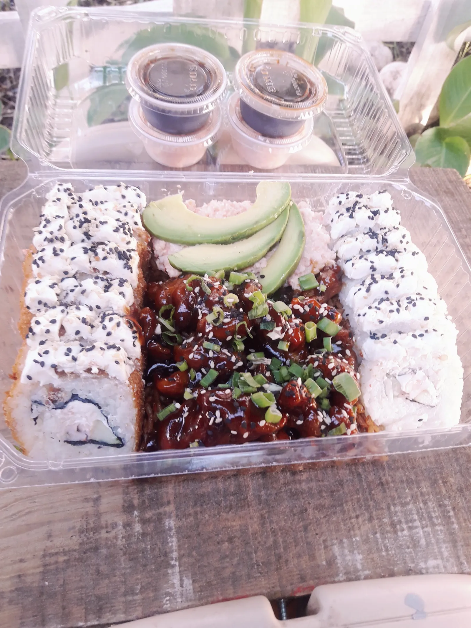 MALU Sushis y Yakimeshis image 10