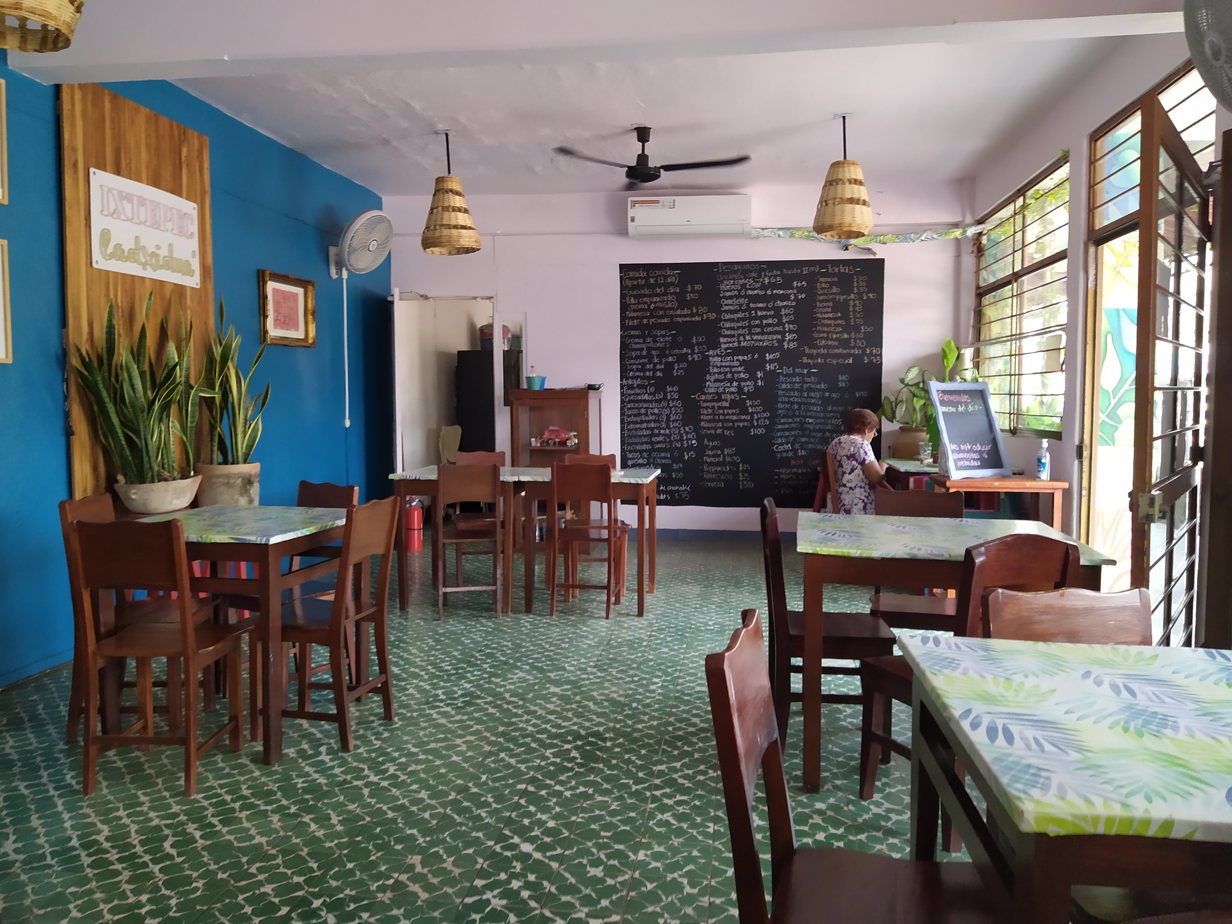 Restaurant La Tropicana image 8