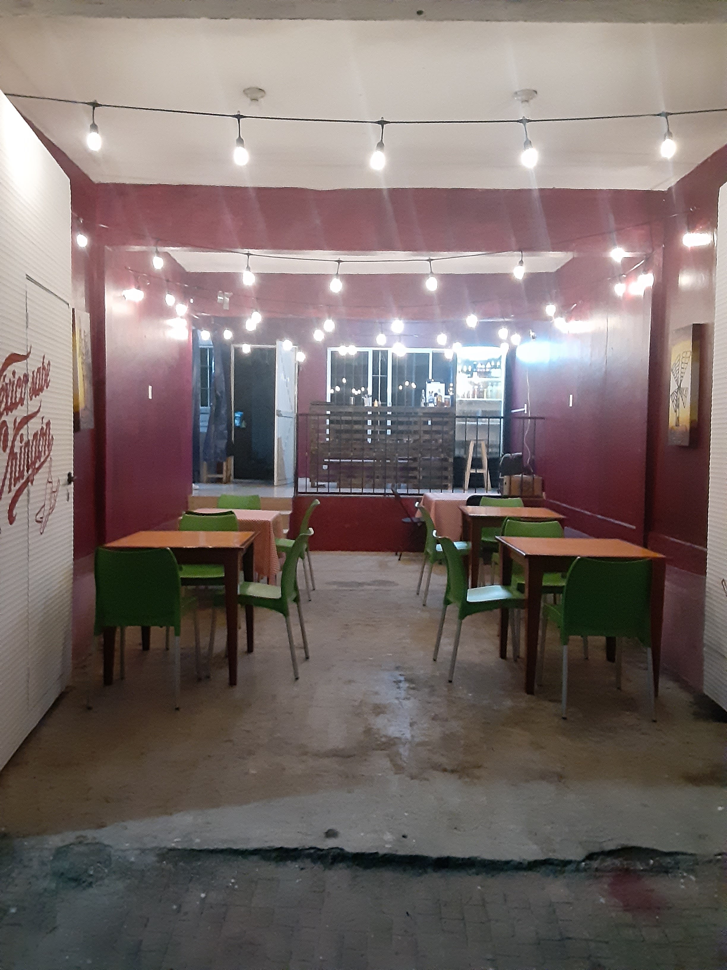 Cuartitos-Burger image 4