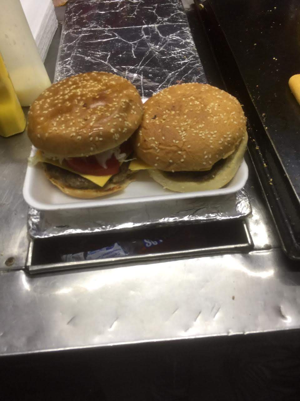 Hot dog's Jon y ady image 3