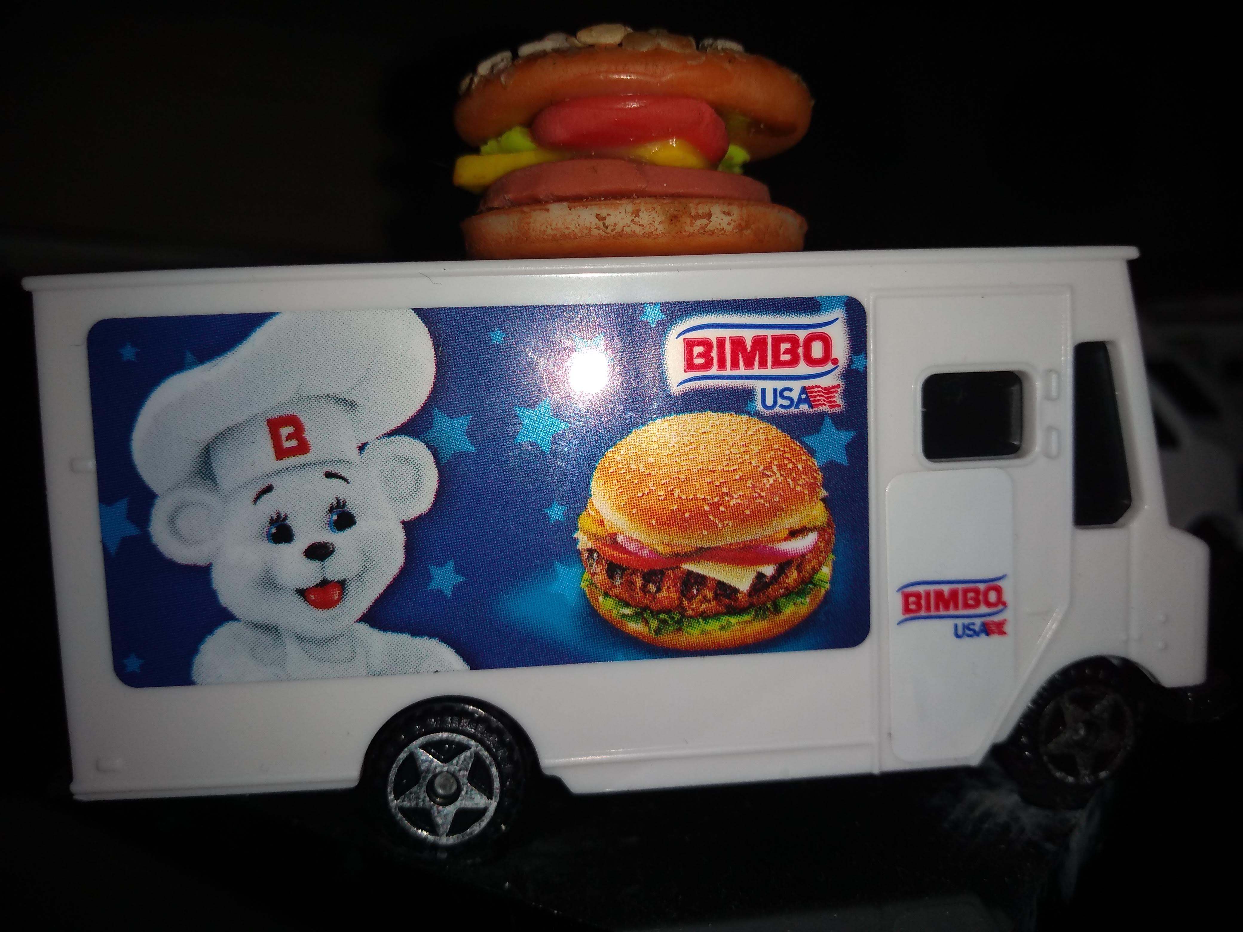 Hot dog's Jon y ady image 10