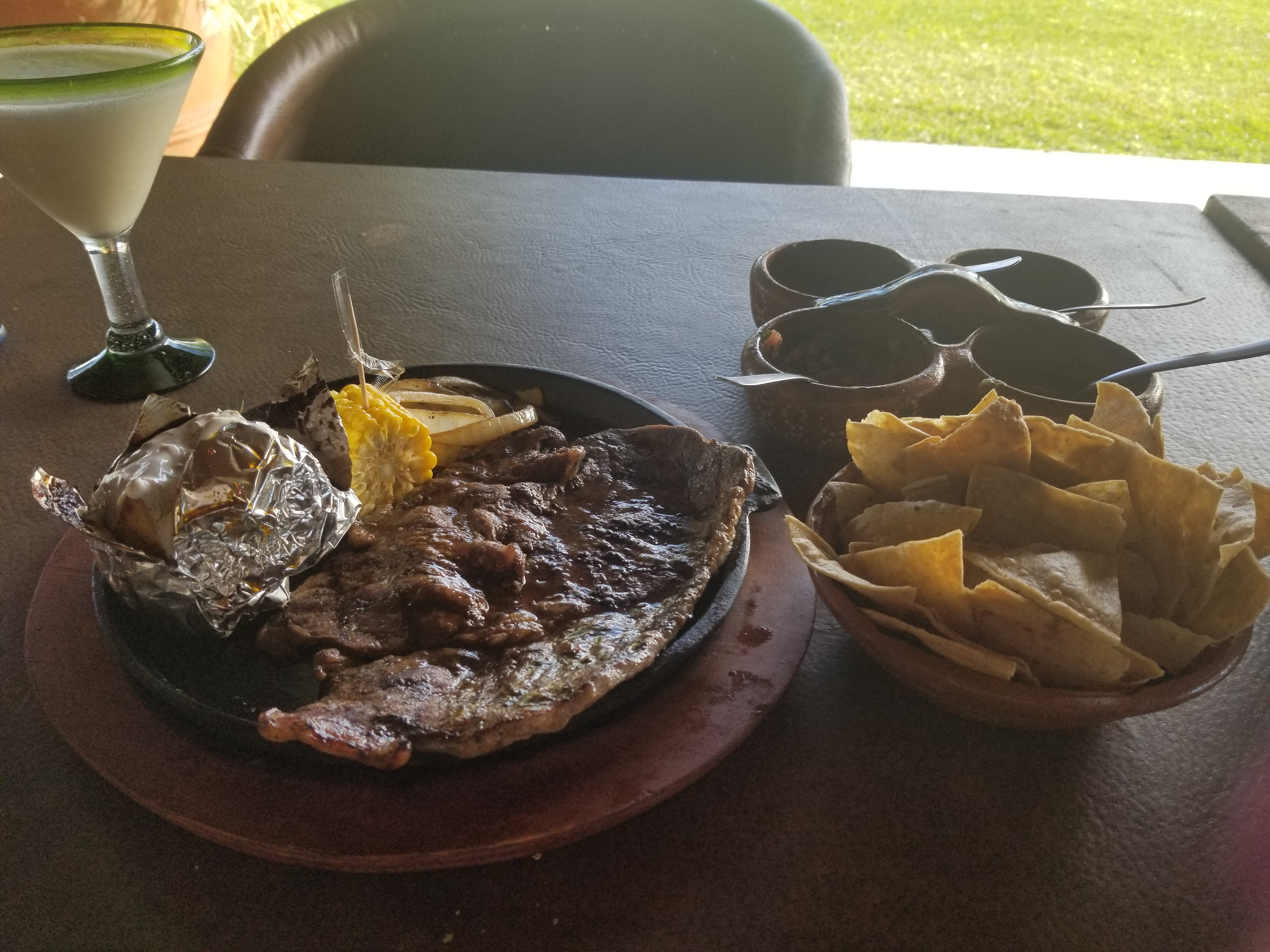 Las Caballerizas De Coxala image 2