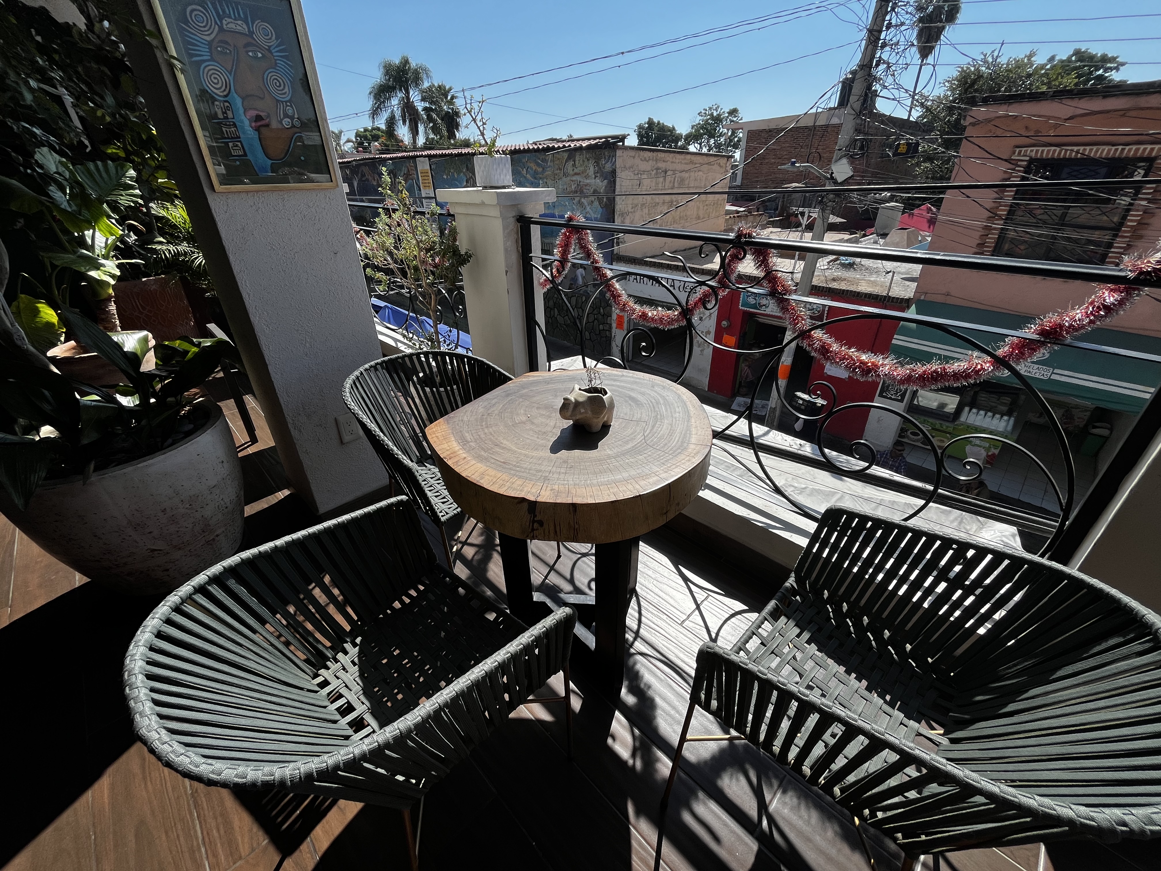 Los Gringos Cafe: Ajijic Plaza Centro image 1