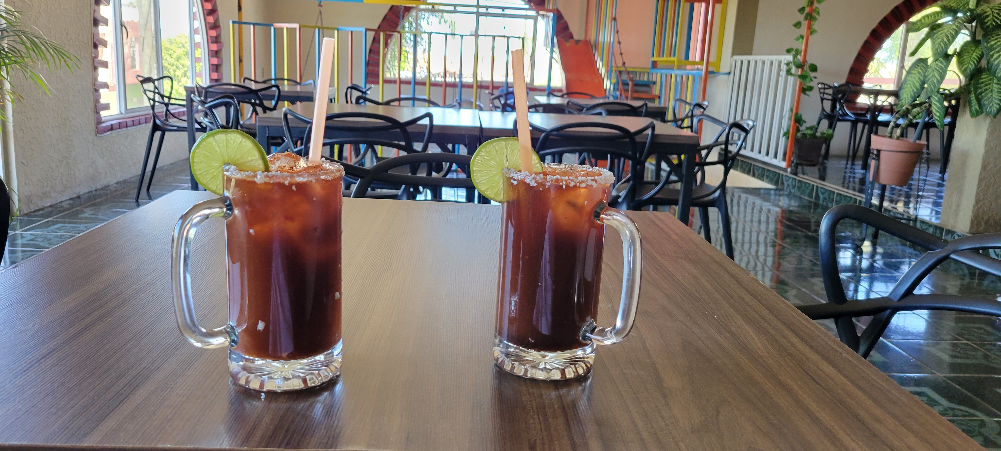 Mariscos Villamar image 1