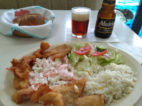 Mariscos Villa del Mar image 5