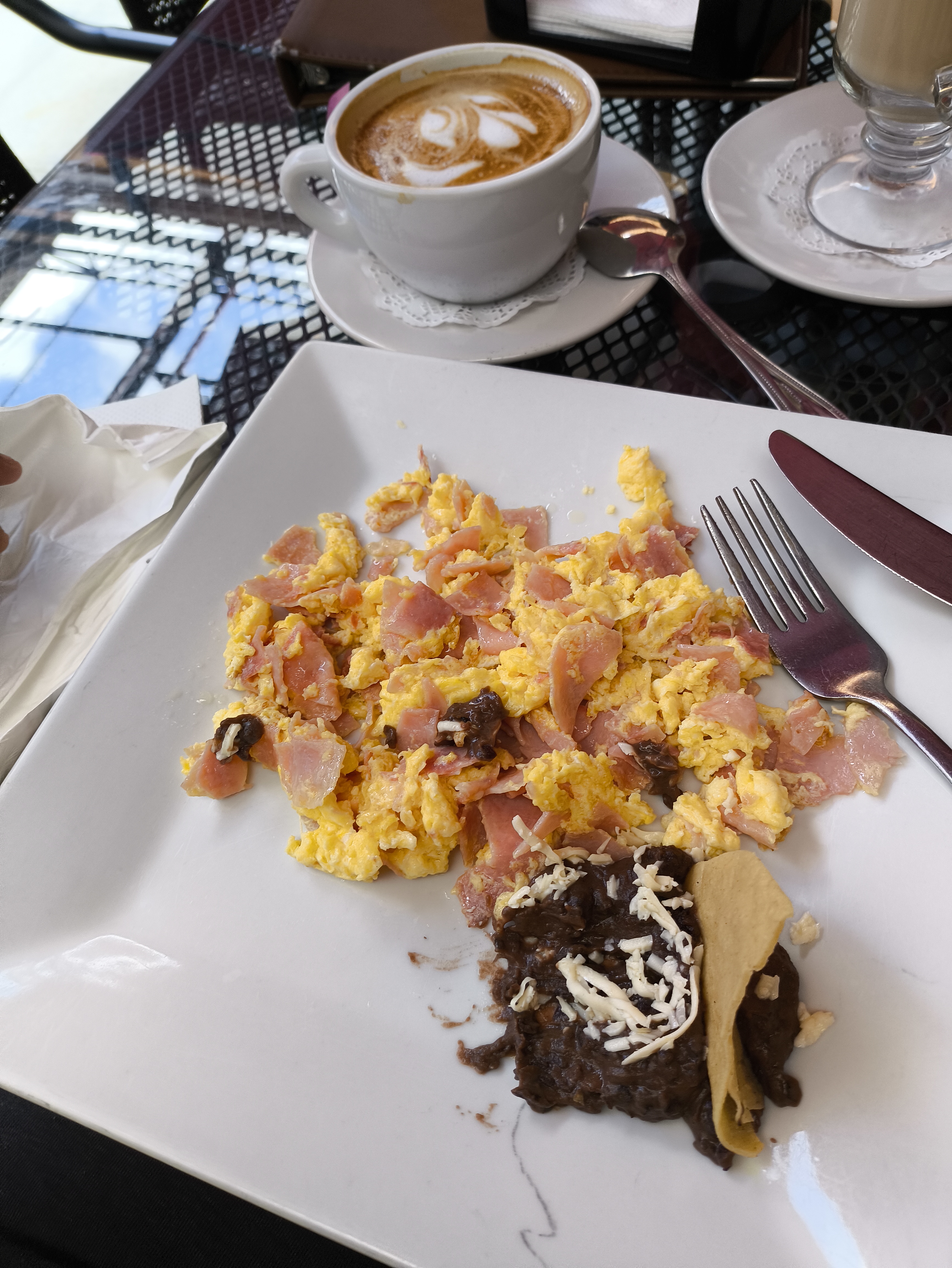 Cafe Roma Restaurant image 5