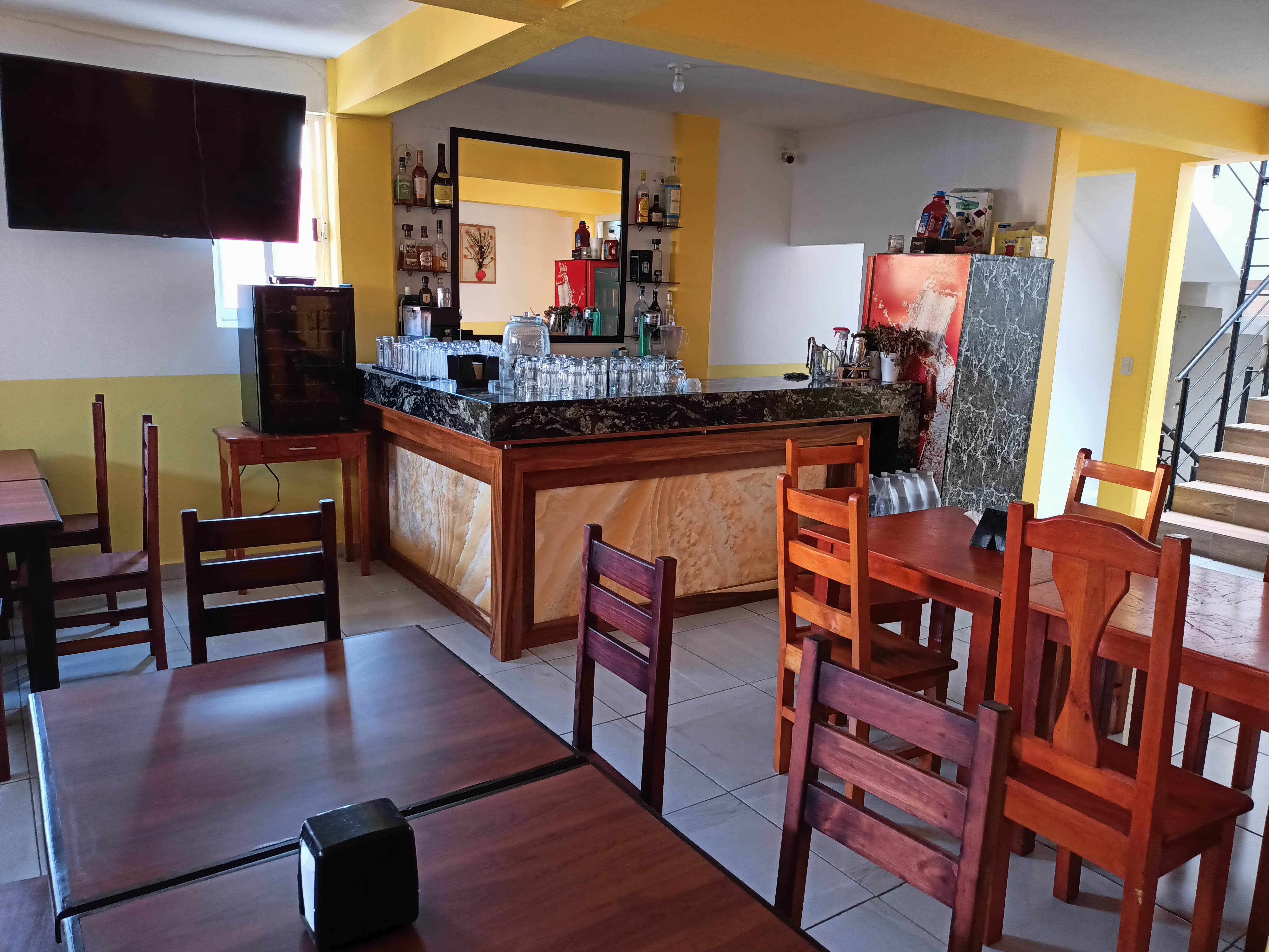 Restaurante de mariscos "PLAYA HERMOSA" Perote. Ver image 1