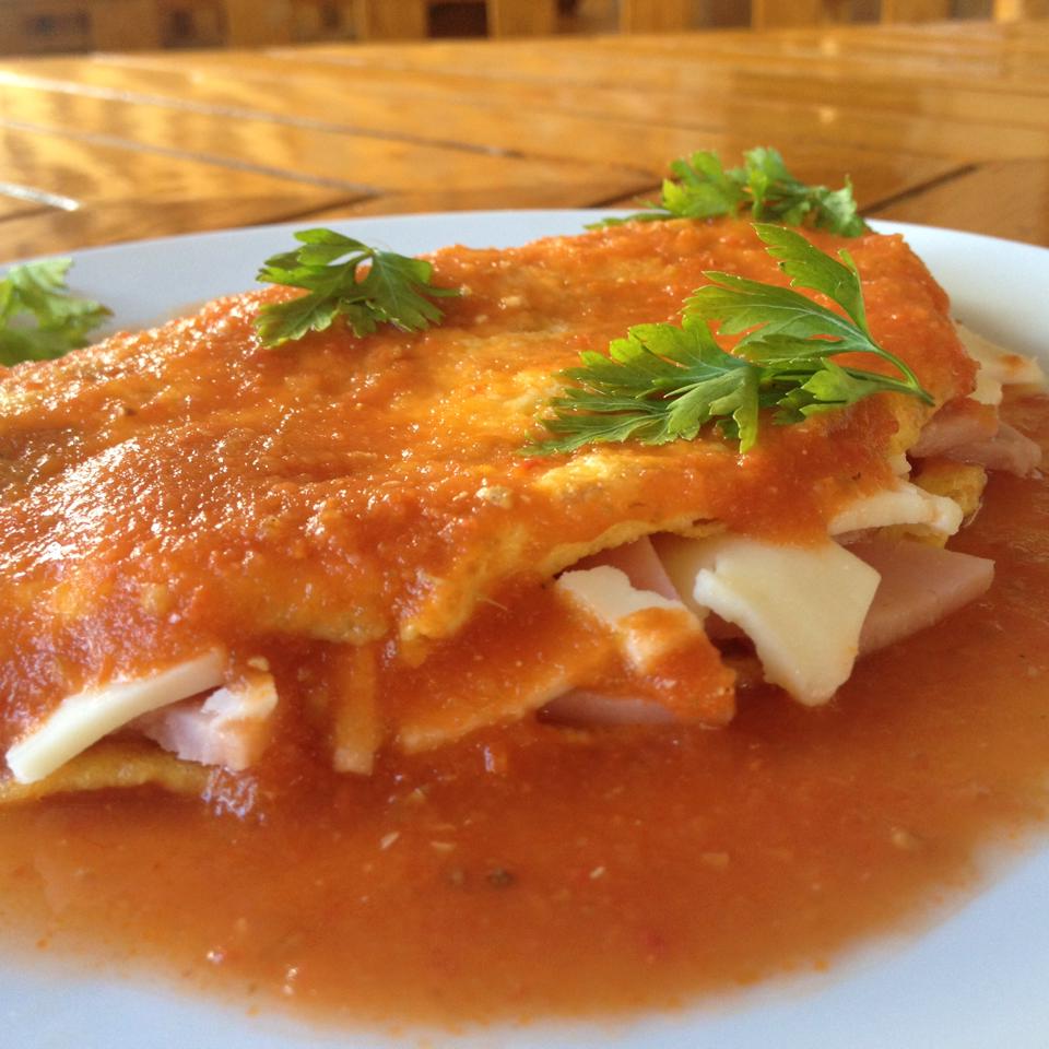 Embutidos y Tortas El Cofre image 2