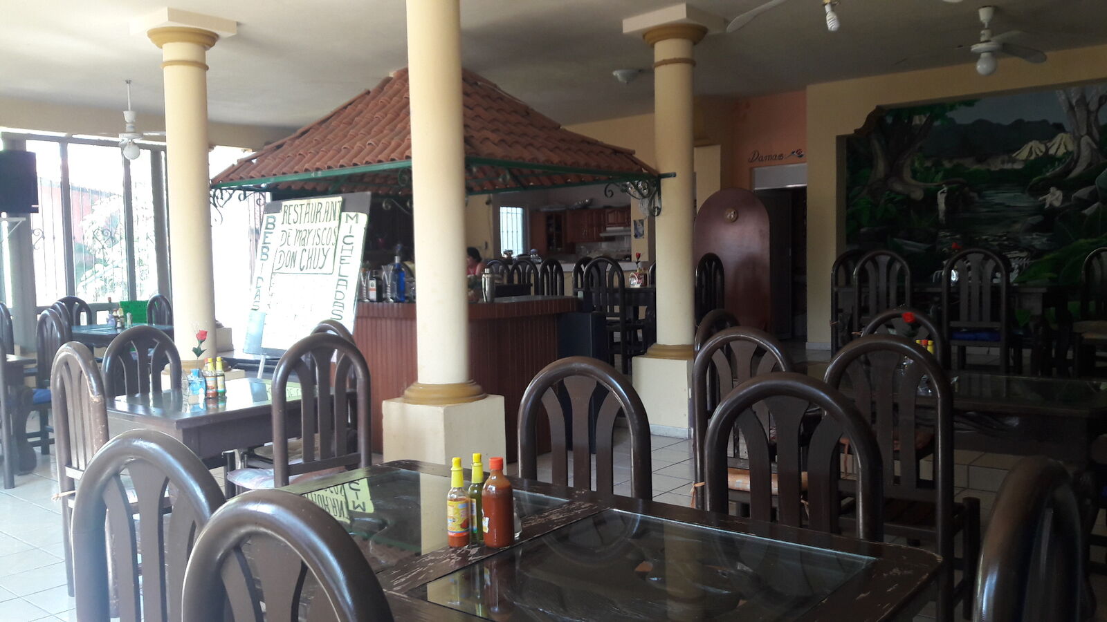 Carnes y Mariscos Don Chuy image 4