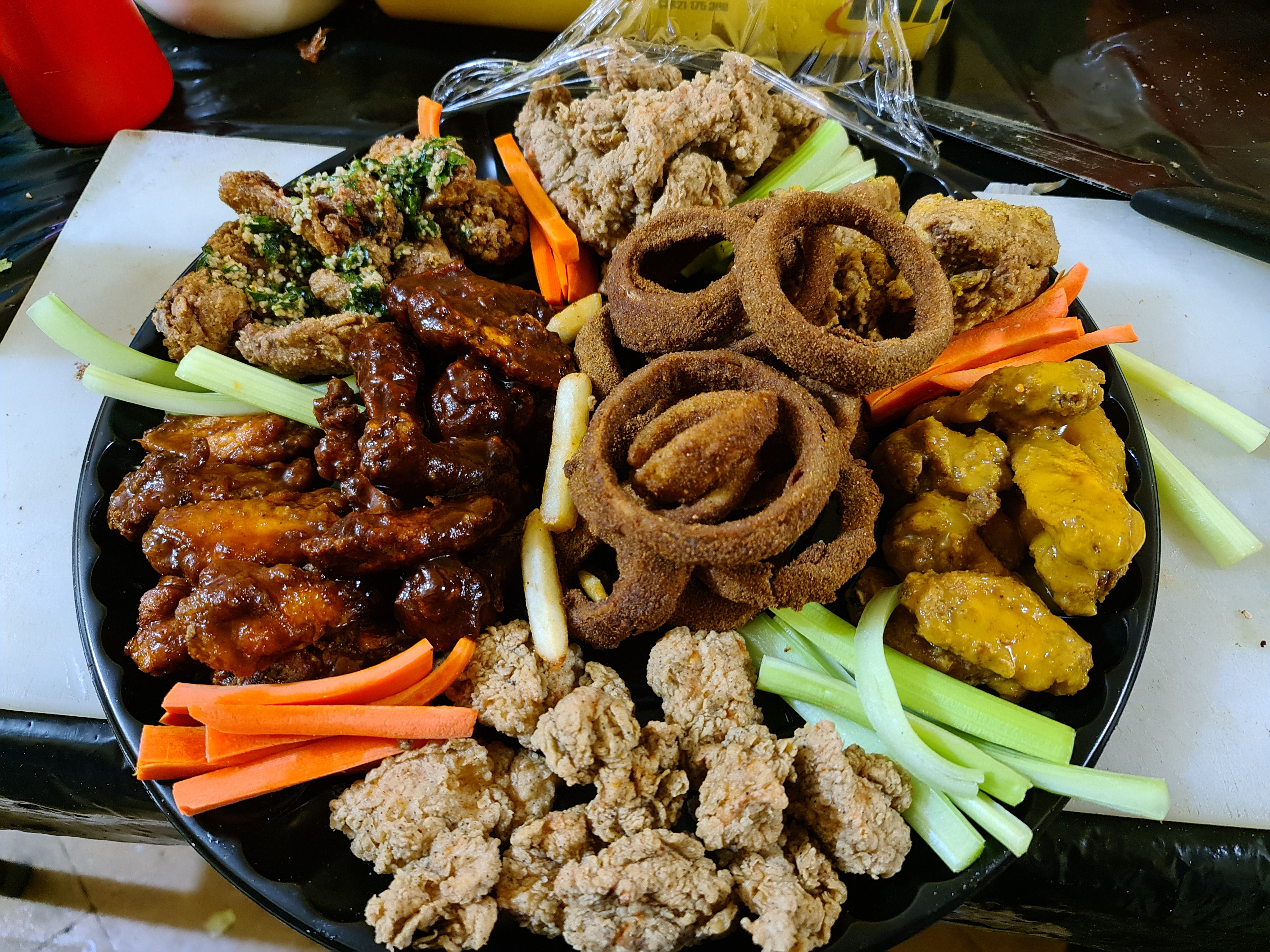 Palets Sushi & Wings image 1