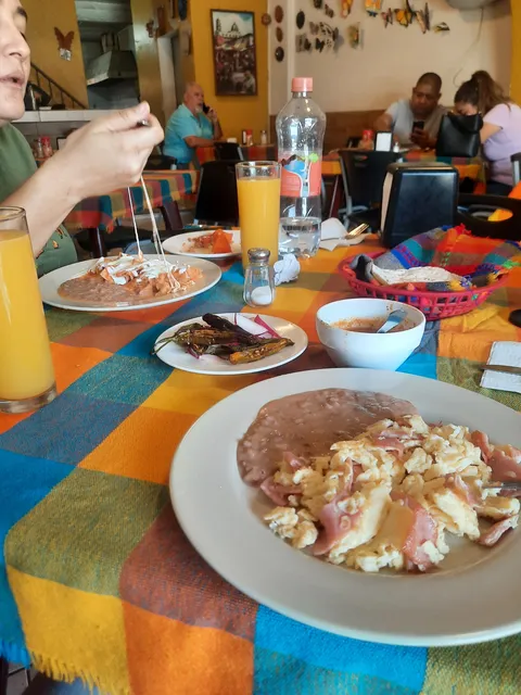 Restaurante La Tortola image 5