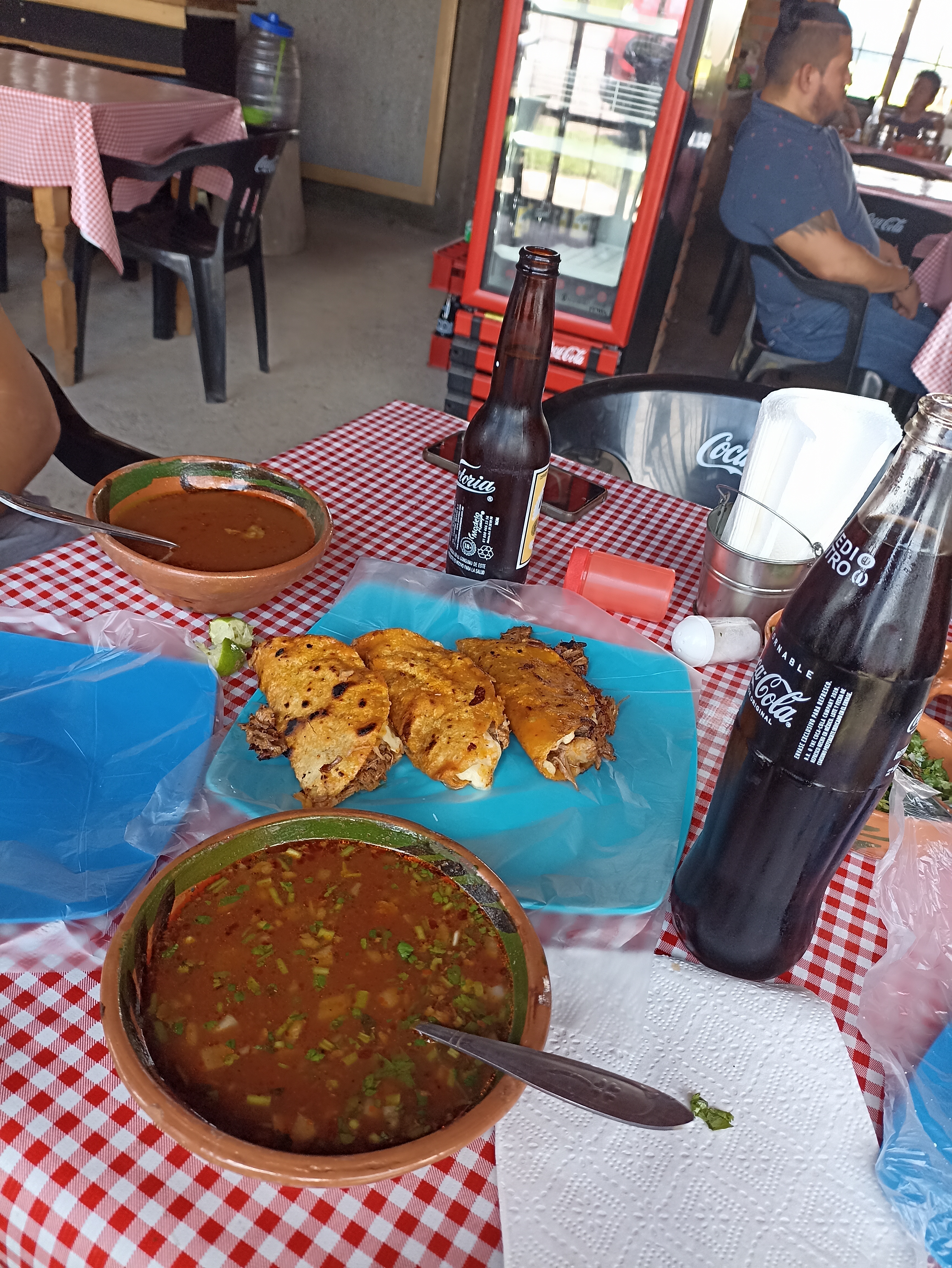 Birrieria "LA CABAÑA" image 4