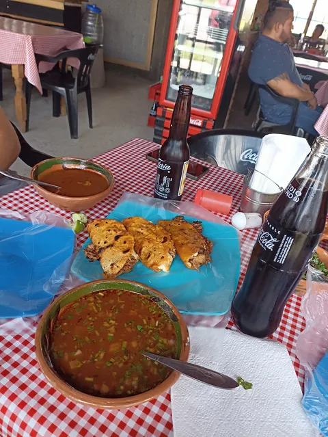 Birrieria "LA CABAÑA" image 4